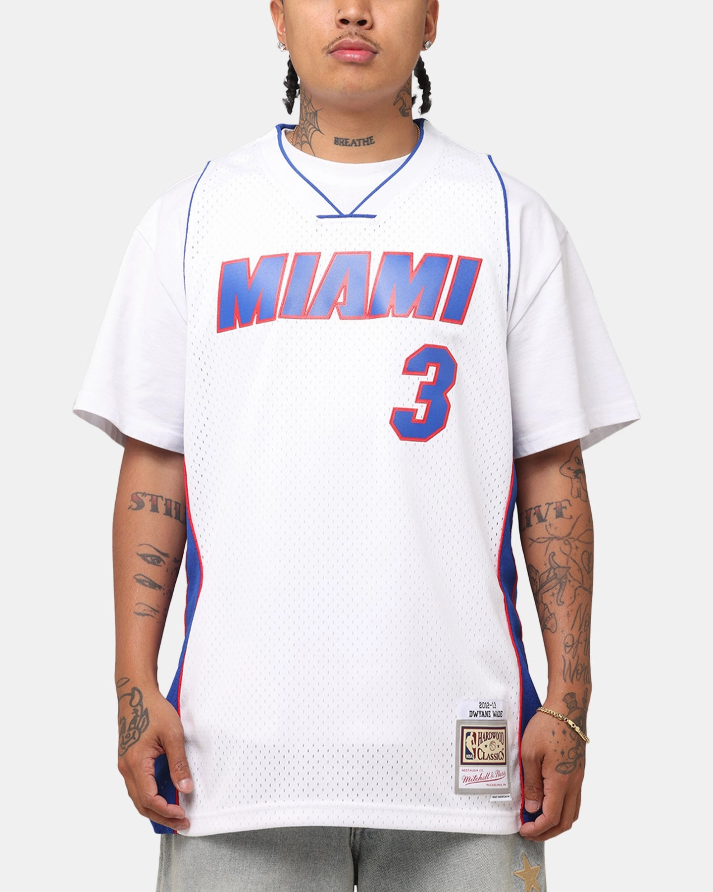 Quick Release Hem Mitchell & Ness Miami Heat Dwyane Wade #3 'Flags Collection' Jersey White