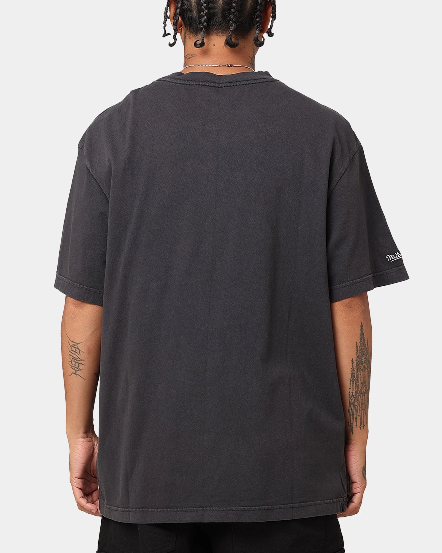 Mitchell & Ness Miami Heat Ice Blue Logo T-Shirt Faded Black Non Toxic Printing Stylish Design