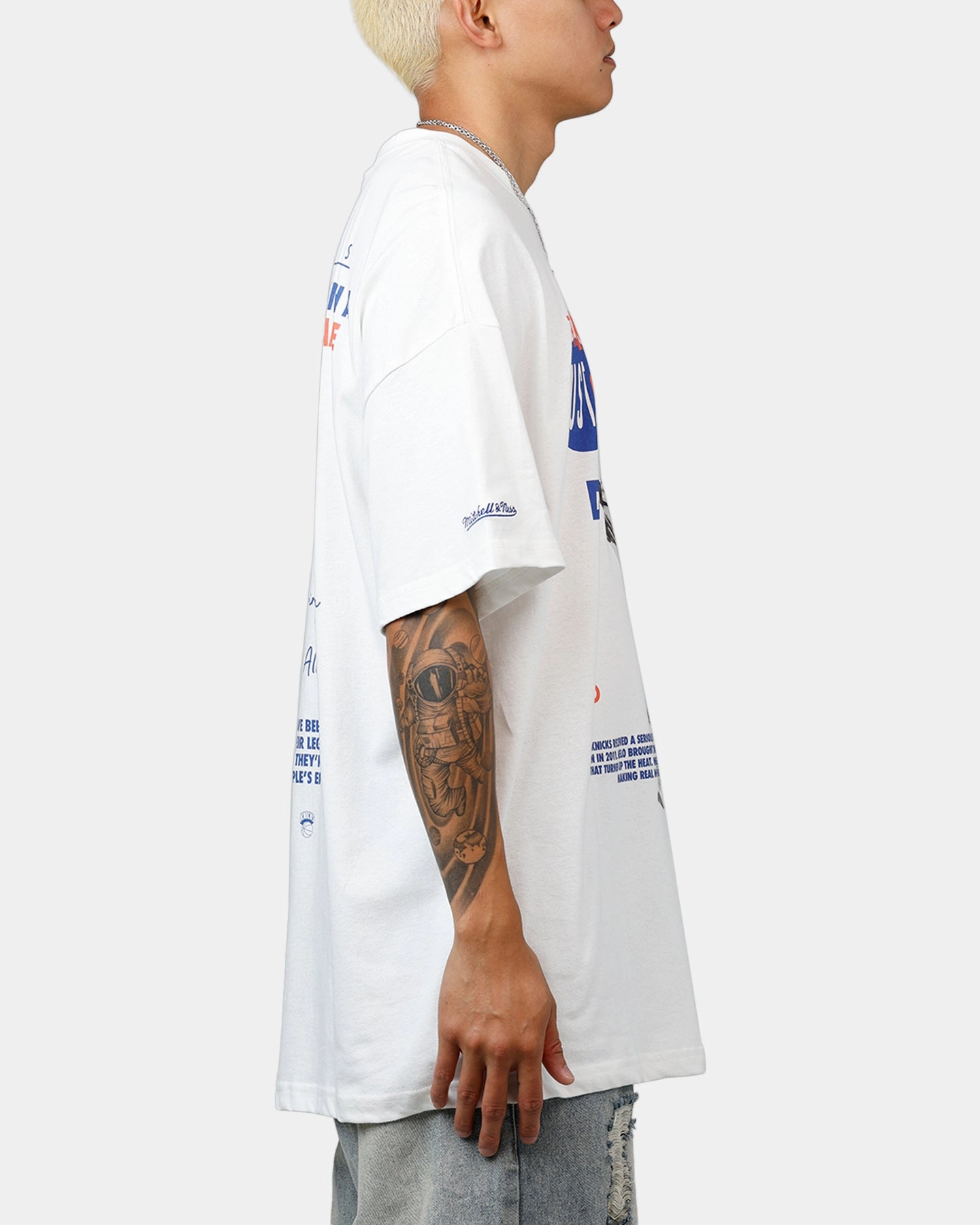 Mitchell & Ness New York Knicks Carmelo Anthony Got Better T-Shirt Vintage White Multi Panel Design men's clothing