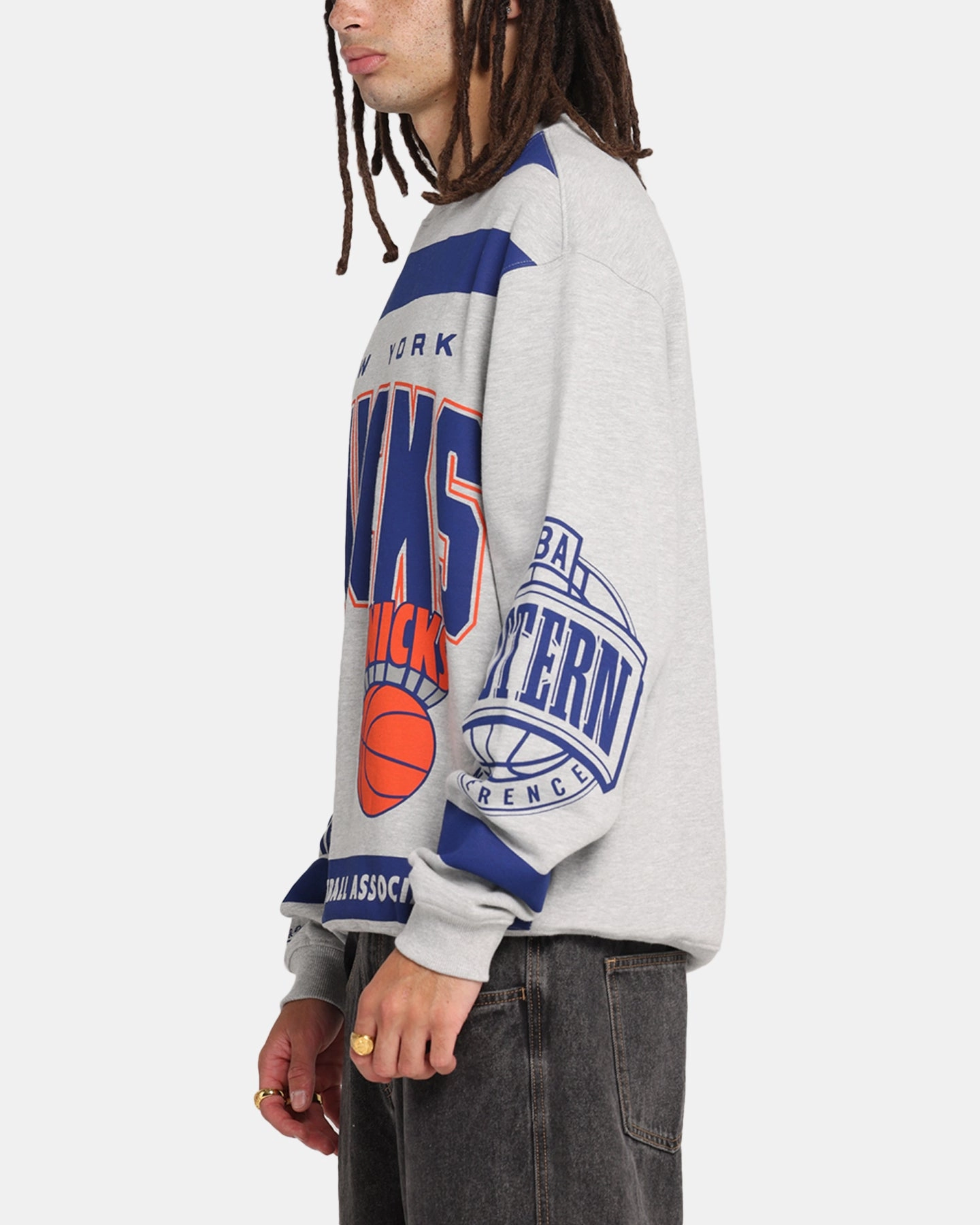 Mitchell & Ness New York Knicks Letterform Crewneck Grey Marle/Official Team Color Double Breasted