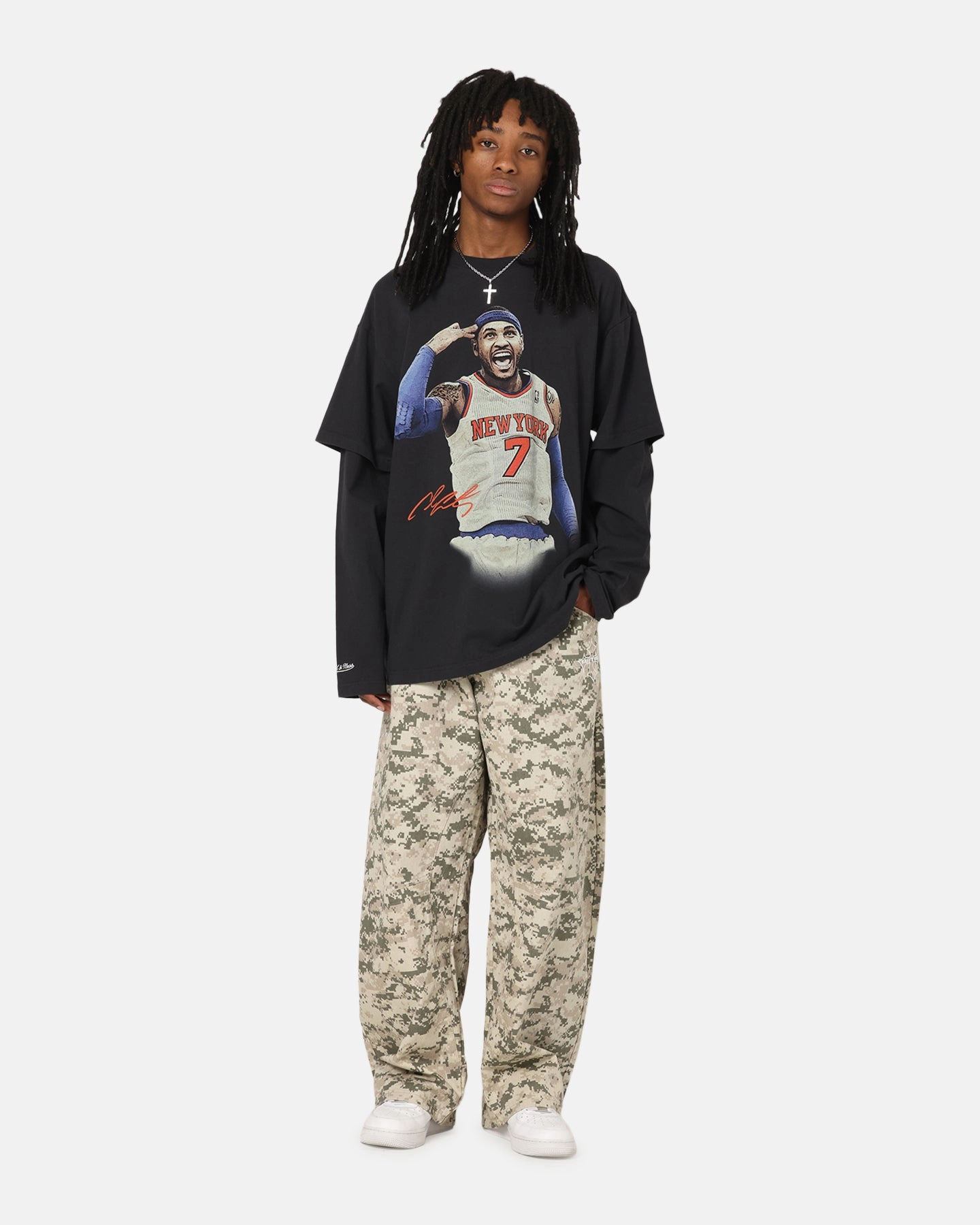 Mitchell & Ness New York Knicks Melo State Of Mind Long Sleeve T-Shirt Faded Black Microfiber Blend
