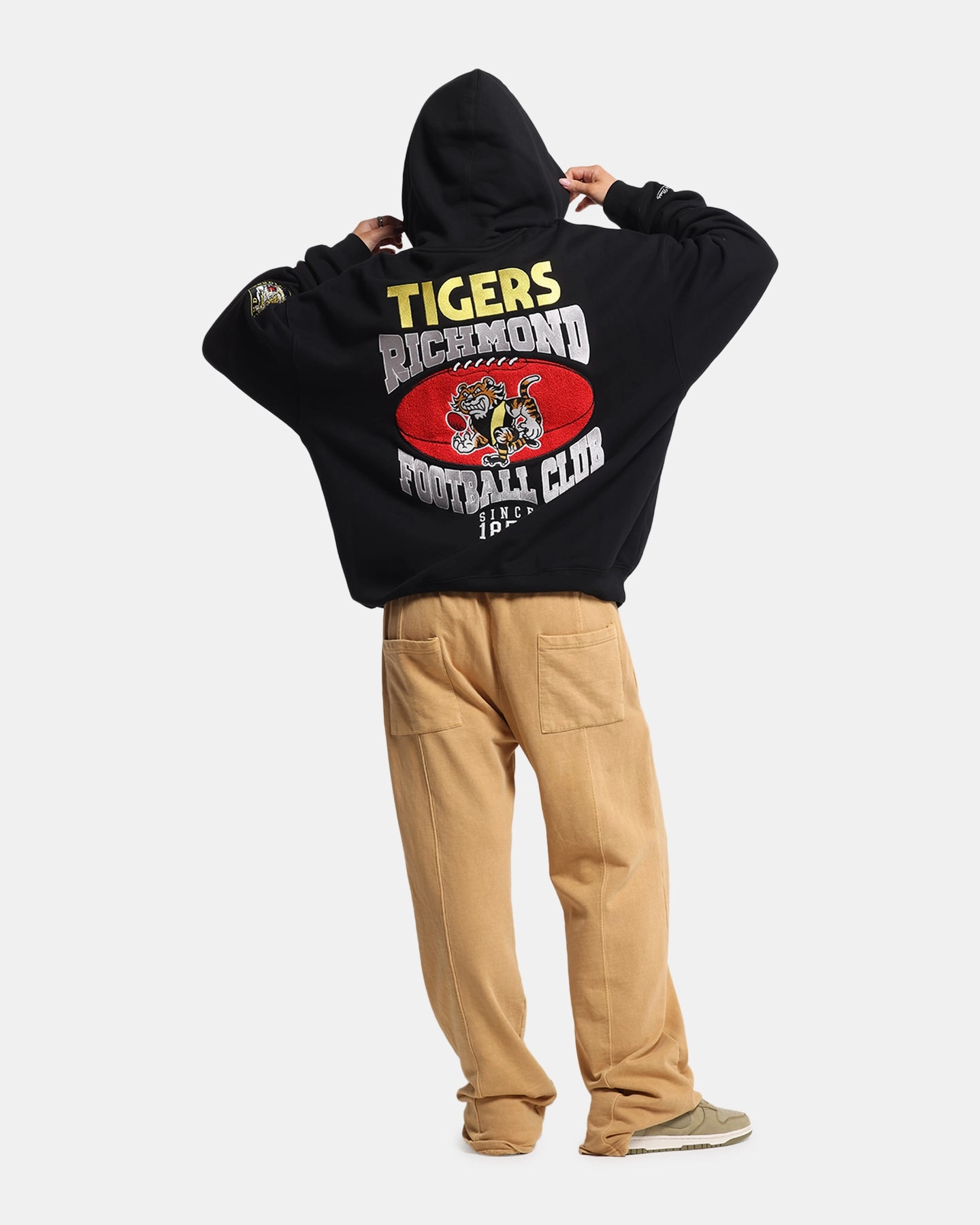 History Mitchell & Ness Richmond Tigers Team Hoodie Solid Black