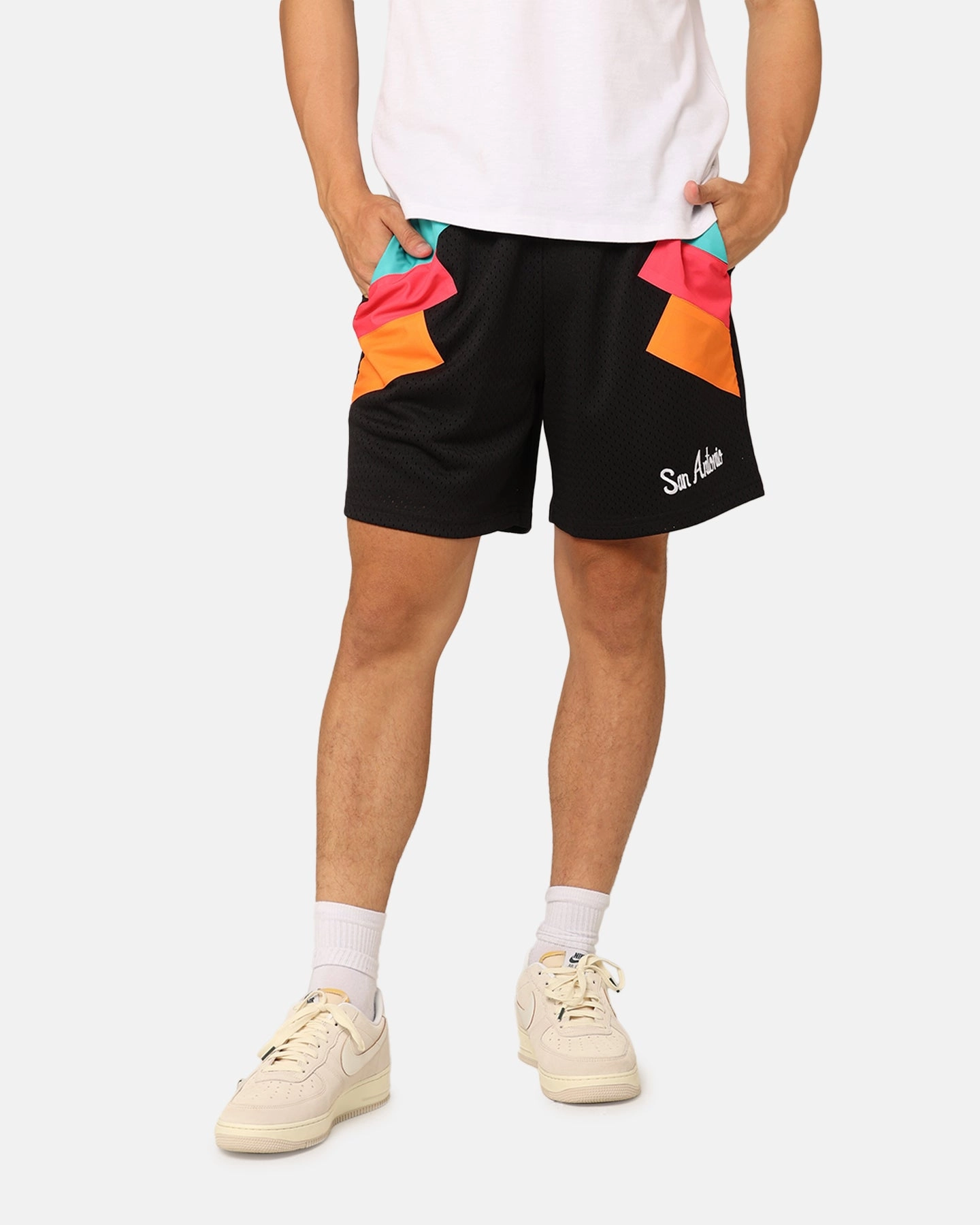 Daily Essential Mitchell & Ness San Antonio Spurs Wear Your Stripes Shorts Black