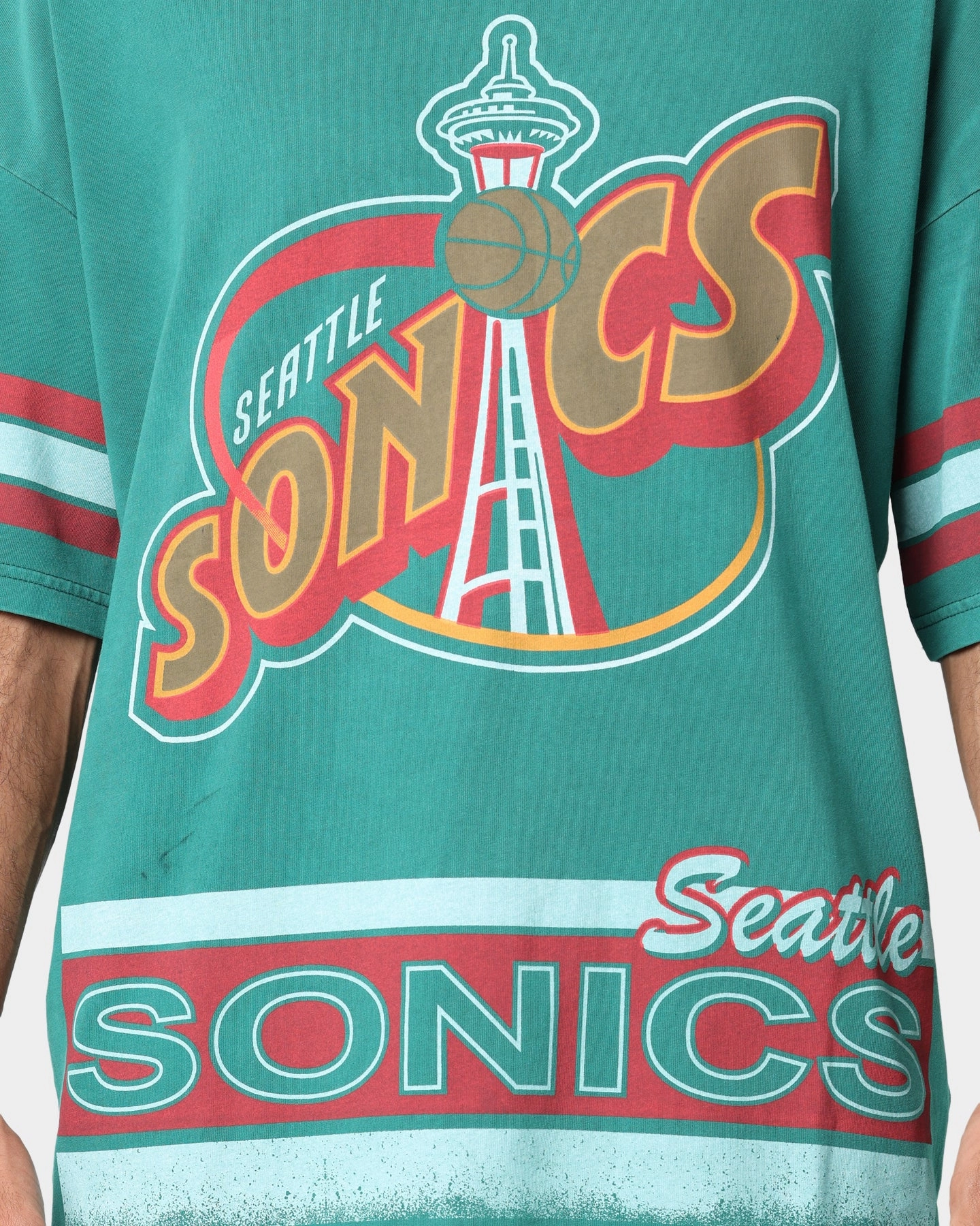 Mitchell & Ness Seattle Sonics Vintage Conference T-Shirt Faded Green Minimal Trend Casual Layer Wear
