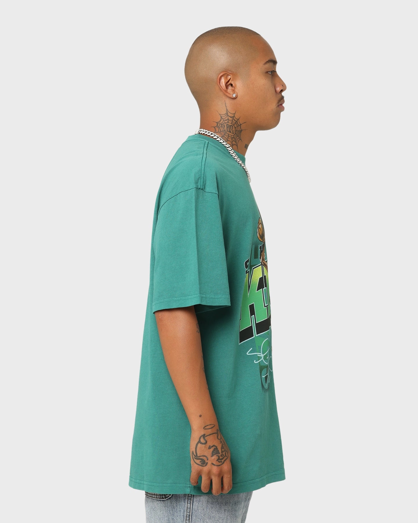 Mitchell & Ness Seattle SuperSonics Shawn Kemp Caricature Vintage T-Shirt Faded Green Boat neck style Relax Comfort Style