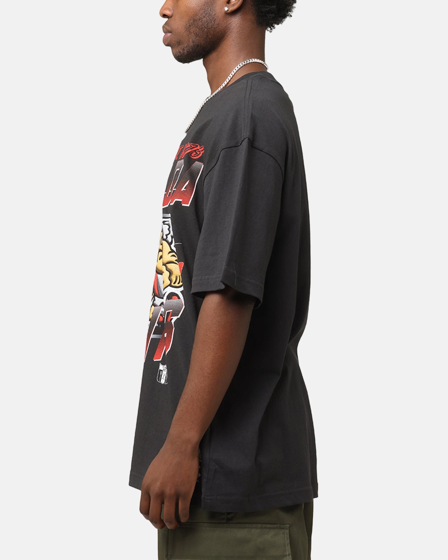 Ergonomic Cut Classic Style Mitchell & Ness St Kilda Saints Mascot Character T-Shirt Faded Black