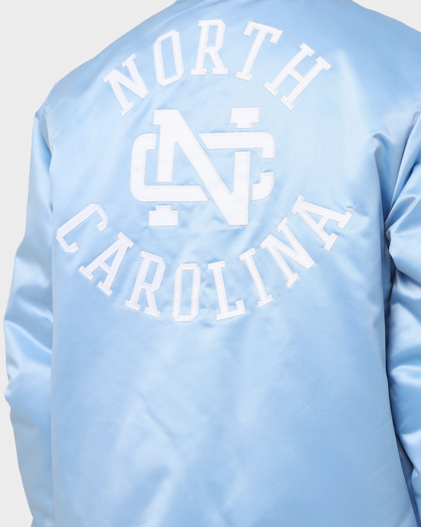 Mitchell & Ness University Of North Carolina Tar Heels Heavyweight Satin Jacket Light Blue Tradition