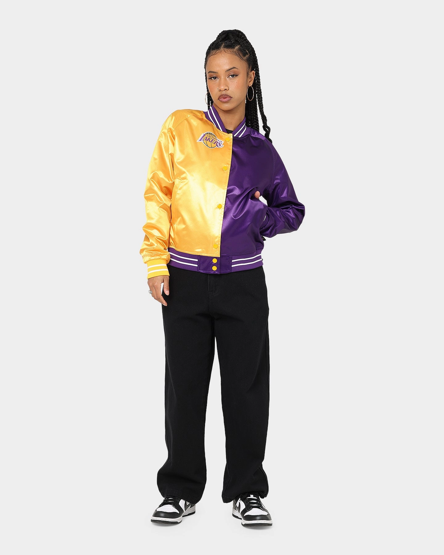 Mitchell & Ness Women's Los Angeles Lakers Big Face 5.0 Satin Jacket Yellow Chic Look Summer Wear