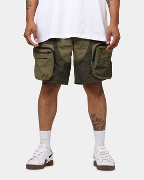 MNML Active Cargo Shorts Olive Weekend Outfit