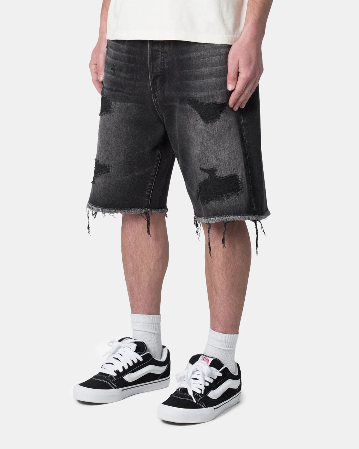 MNML Baggy Rip Denim Shorts Washed Black Static Resistant Fibers Mood Piece