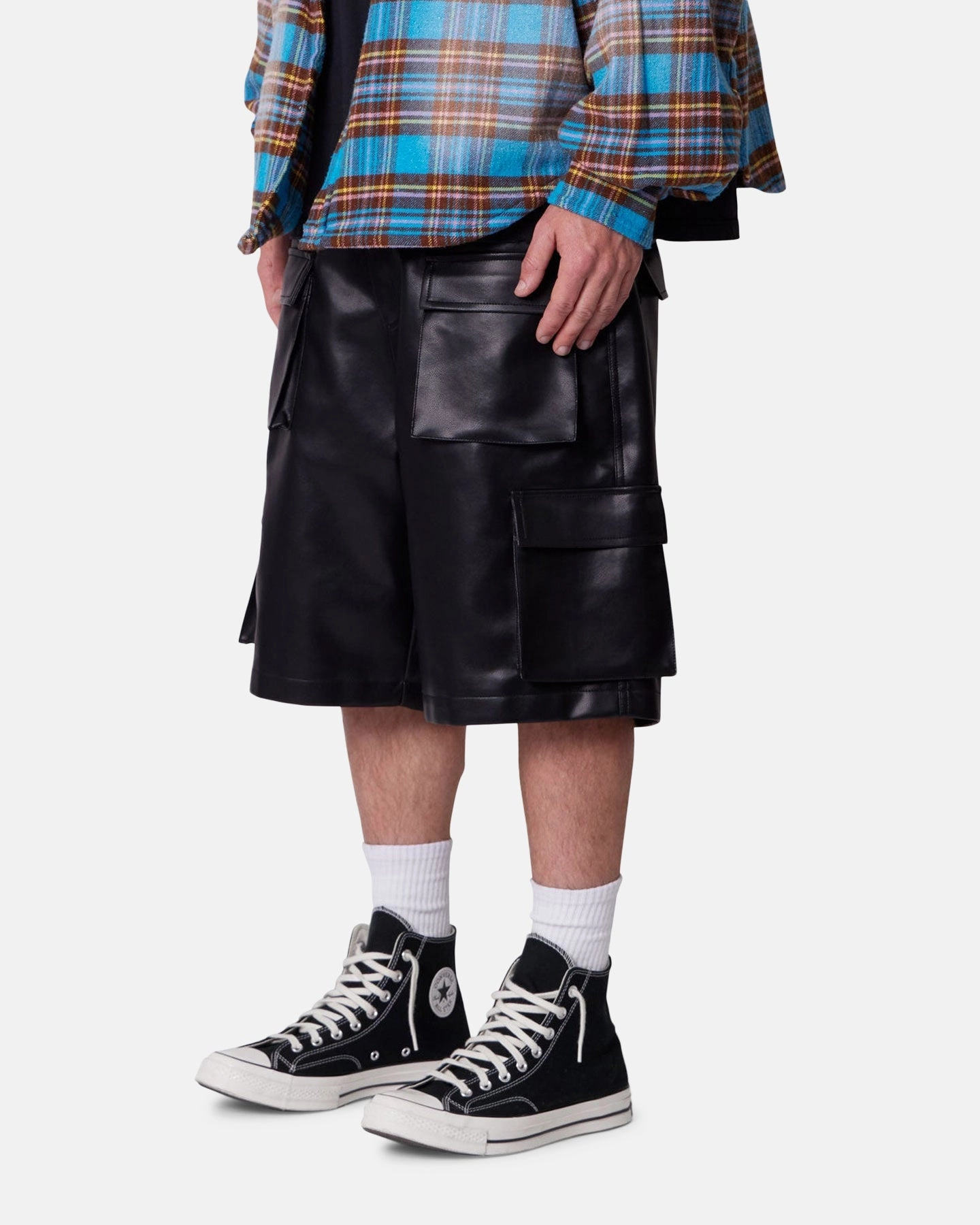 Basic Look Daywear MNML Baggy Vegan Leather Cargo Shorts Black