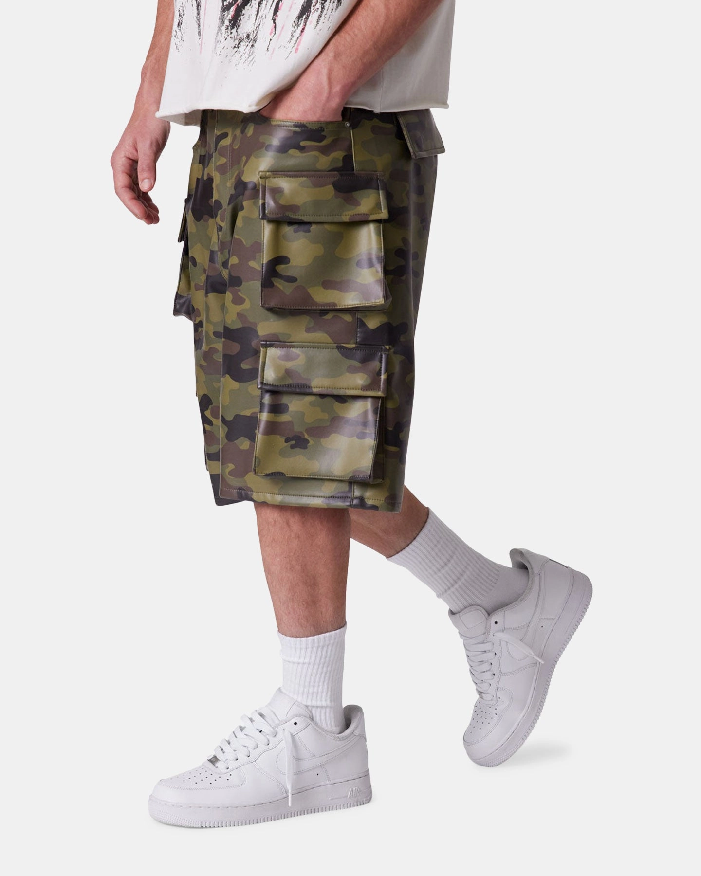 MNML Baggy Vegan Leather Cargo Shorts Camo Wide Leg Opening