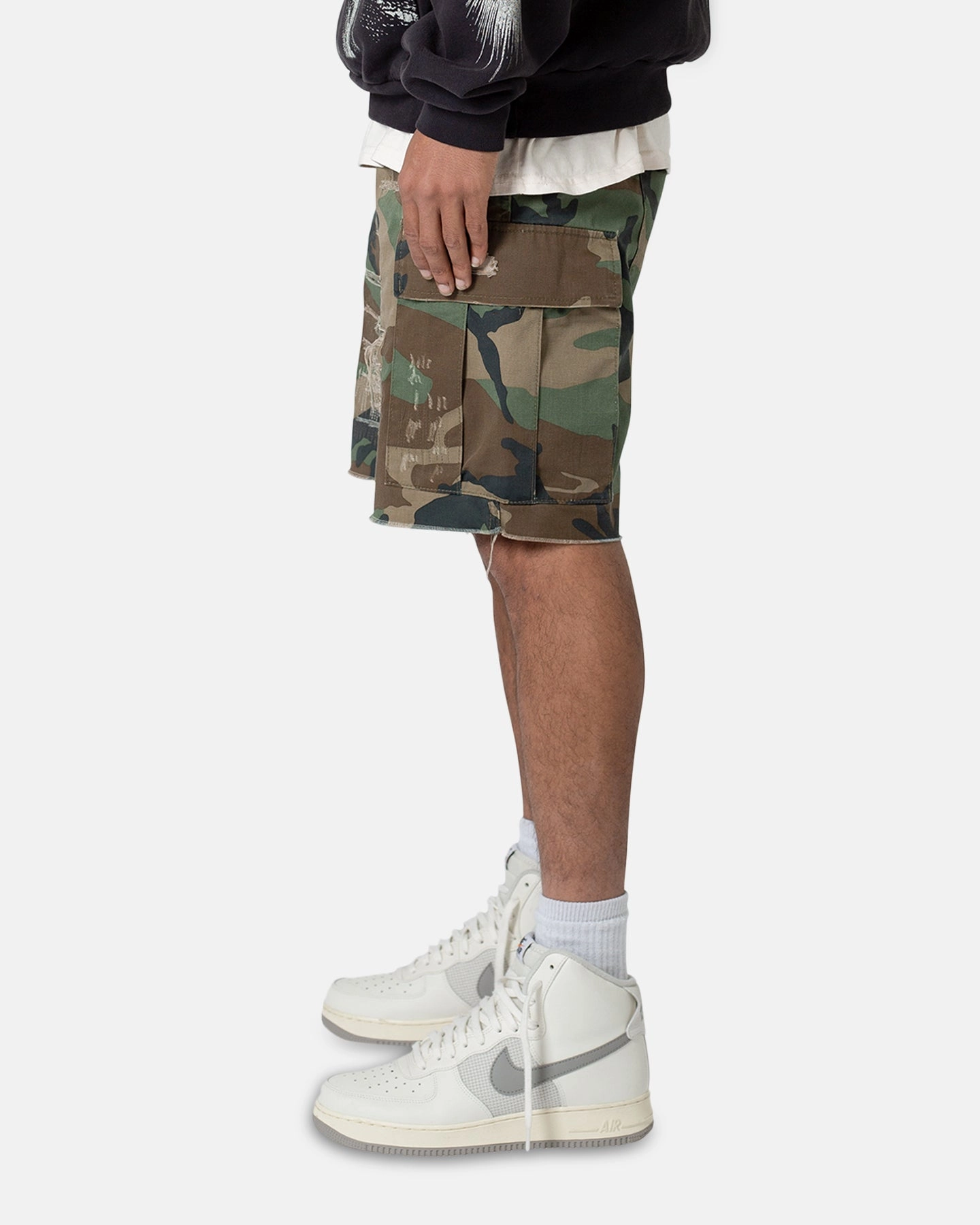 LaserCutEdging Breezy Comfort MNML Distressed Cargo Shorts Camo