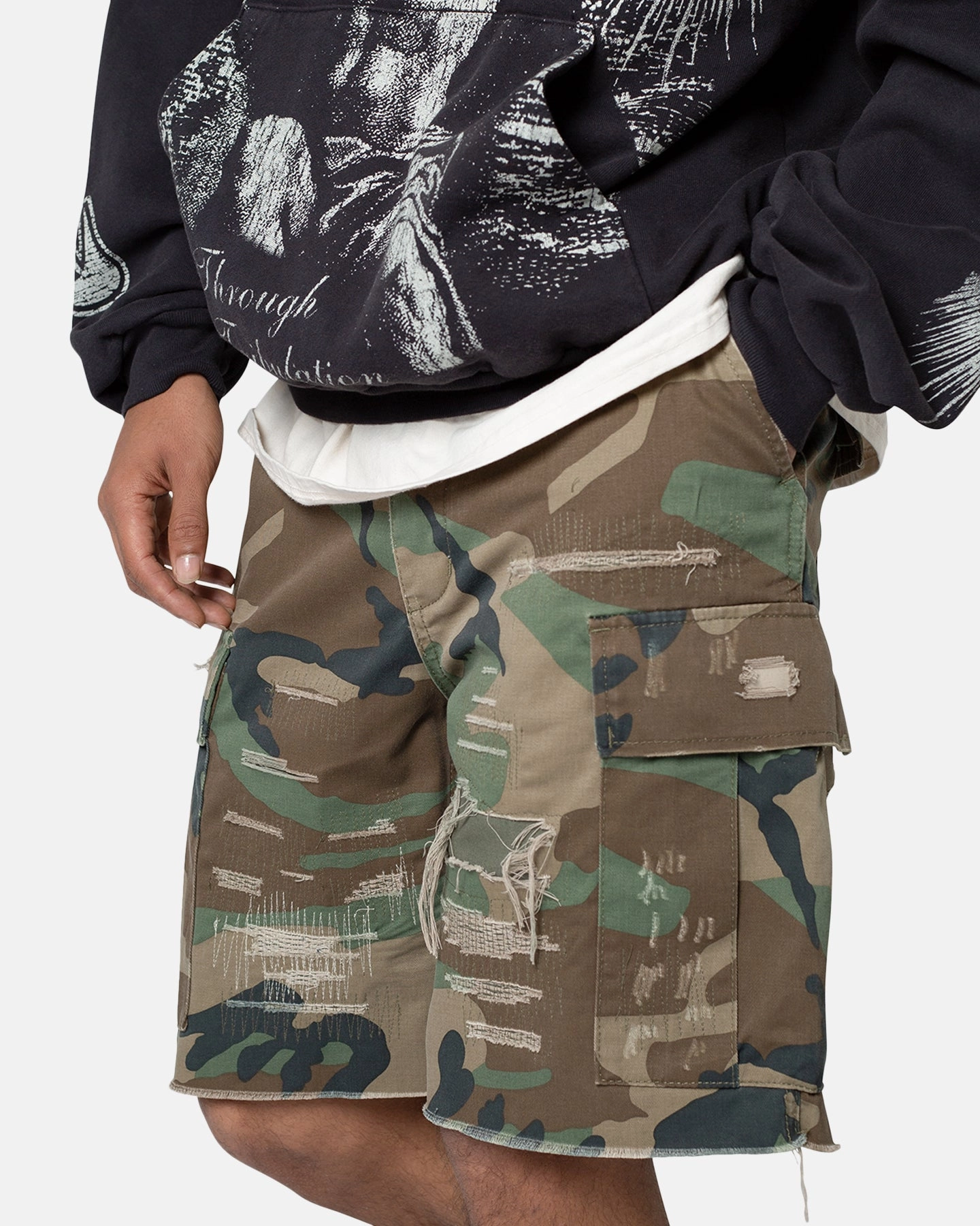 Tactical Attachment Loops Parka MNML Distressed Cargo Shorts Camo