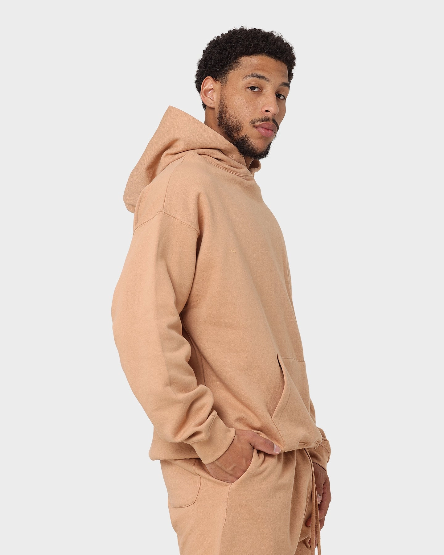 MNML Every Day Hoodie Maple Packable Construction type