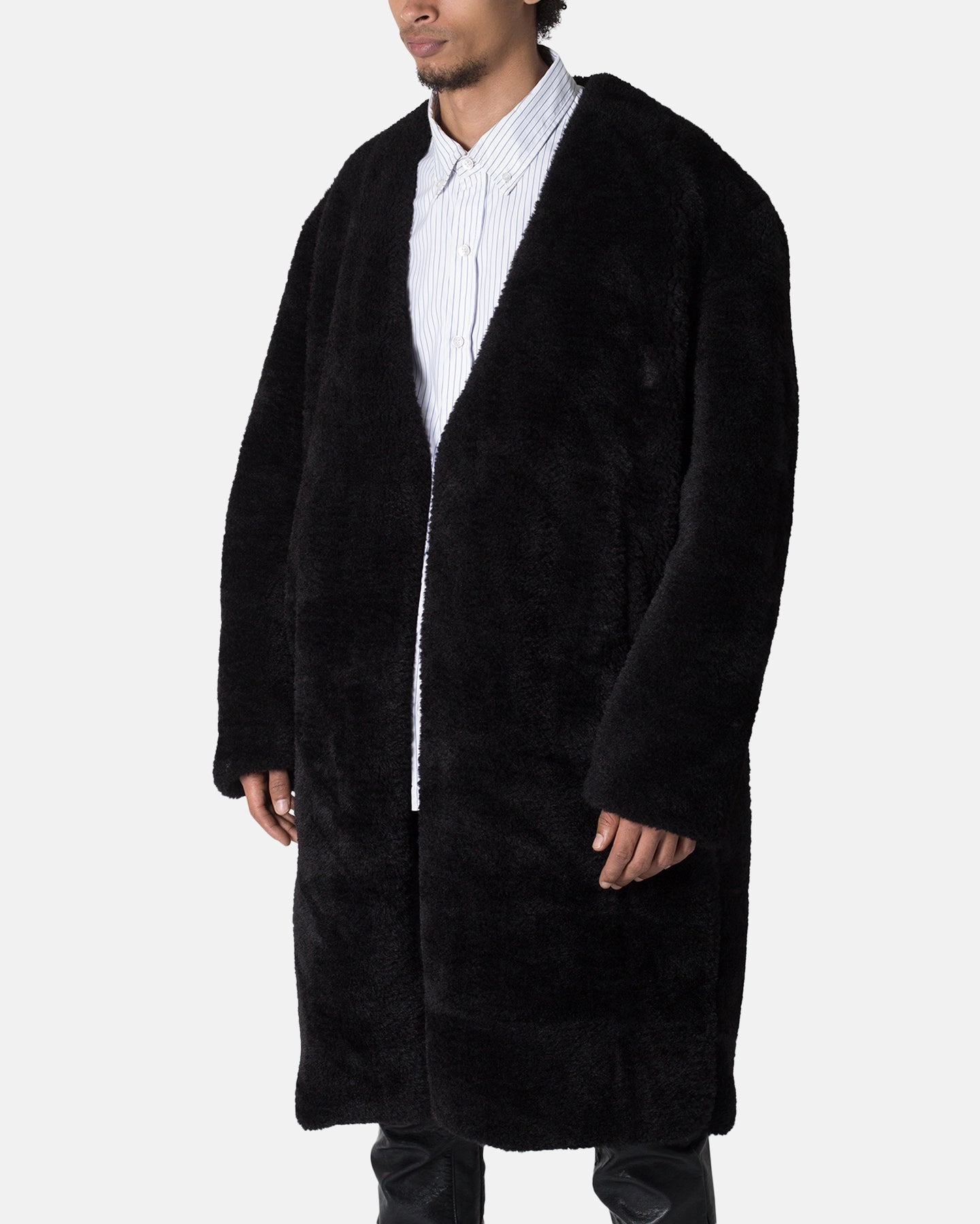 Flexible Seams Thermal Jacket MNML Faux Fur Coat Black