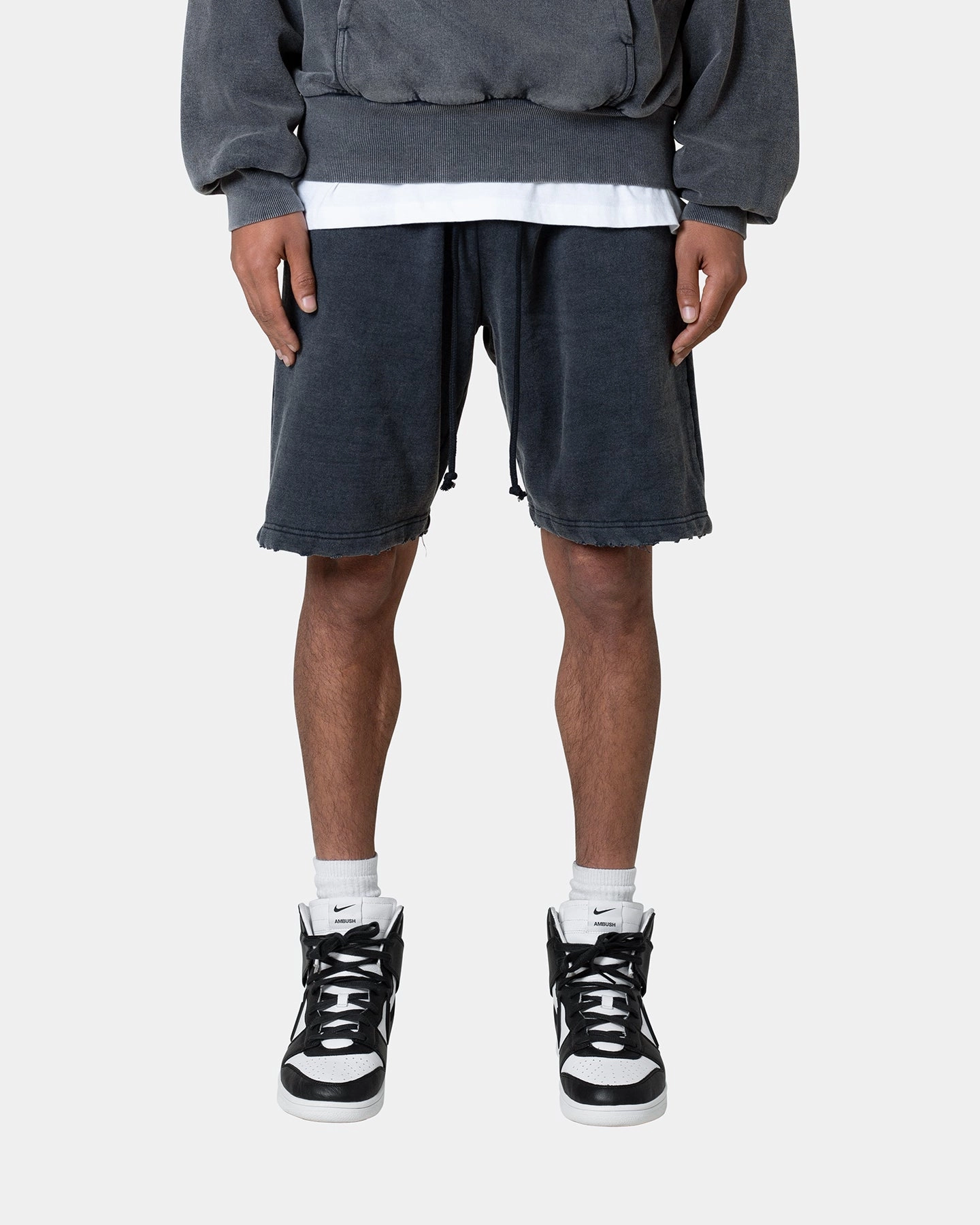 MNML Flame Shorts Black regular size