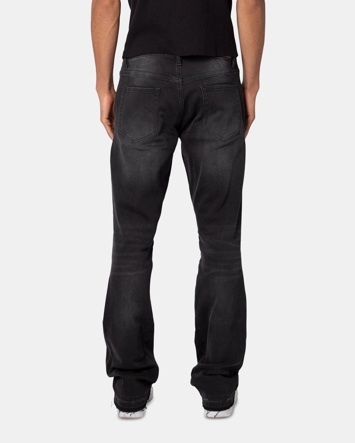 Light Wear Artist Vibe Everyday MNML M524 Slim Stacked Denim Jeans Washed Black