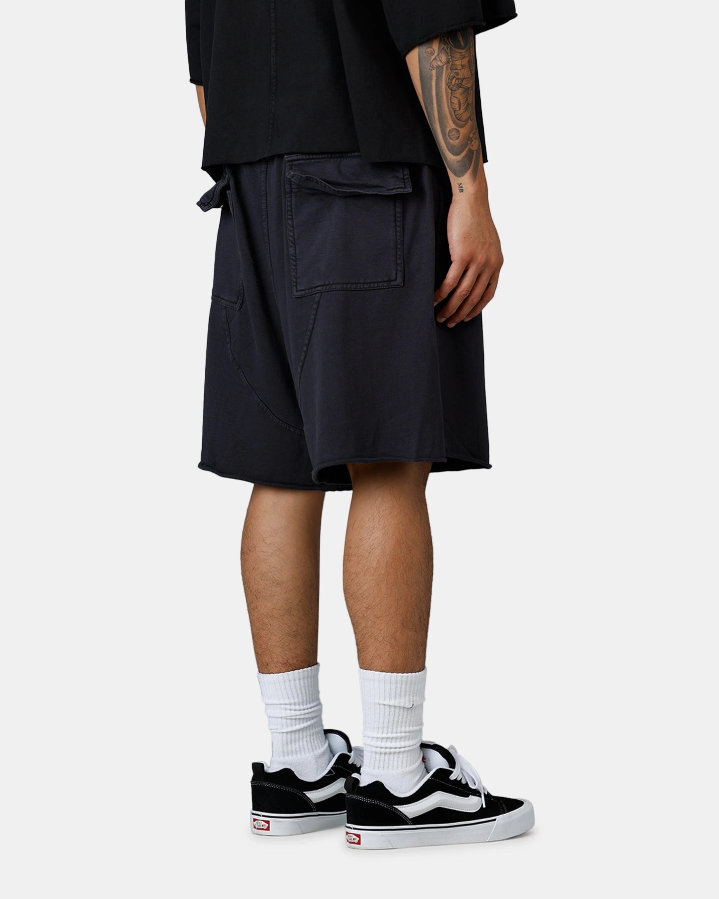 Chafe Resistant Edges MNML Oversized Cargo Sweat Shorts Rust