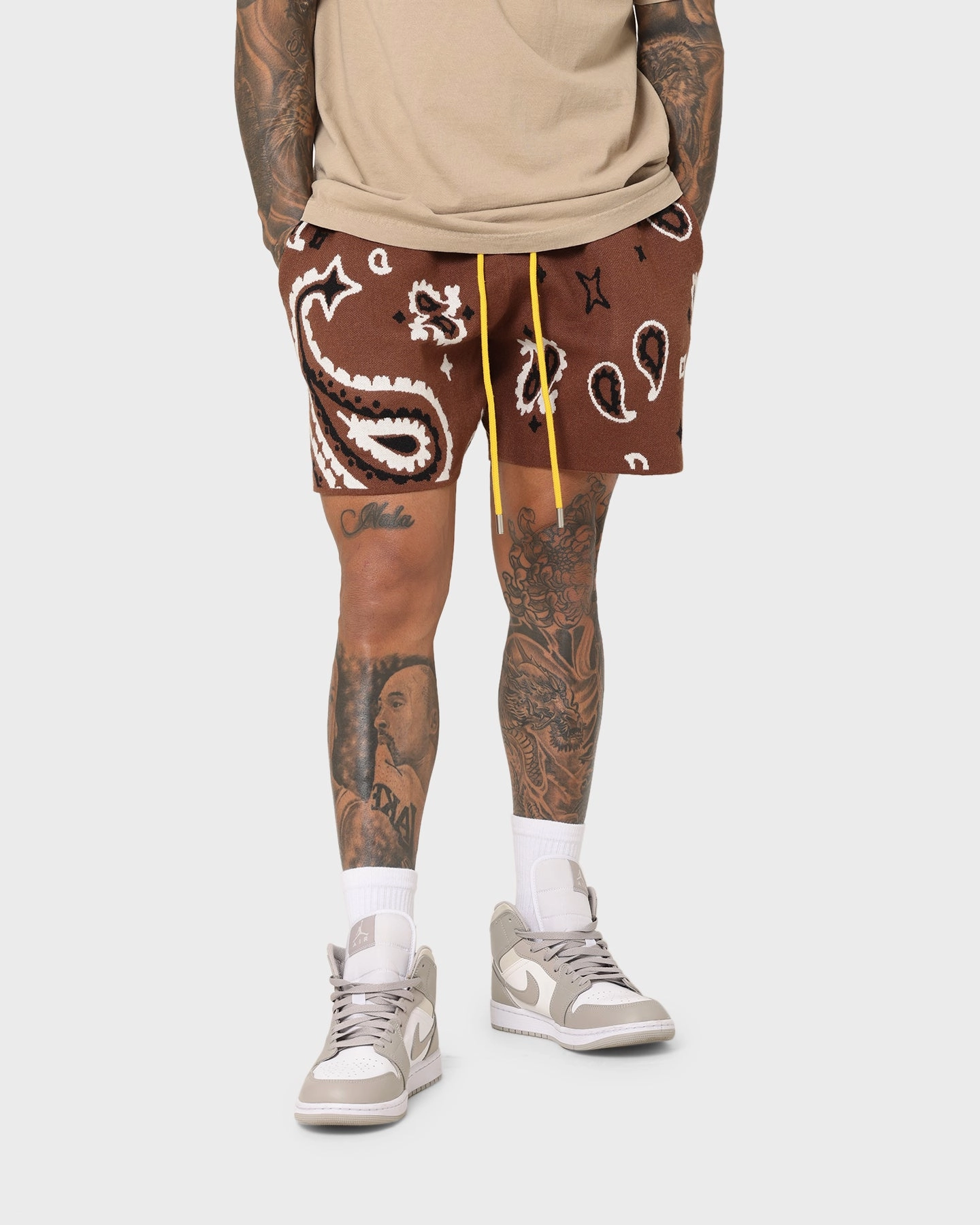 Lounge Wear MNML Paisley Knit Shorts Brown