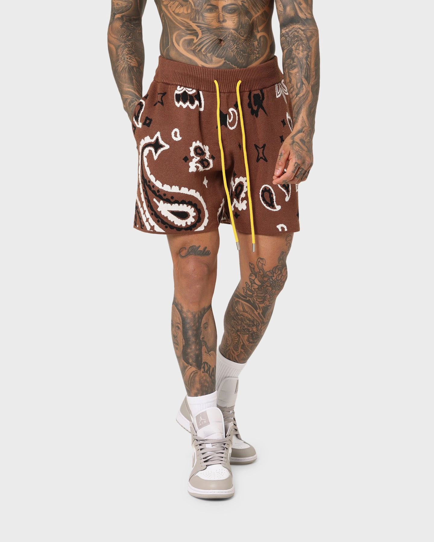 MNML Paisley Knit Shorts Brown Ultimate Ventilation Channels Relax Fit