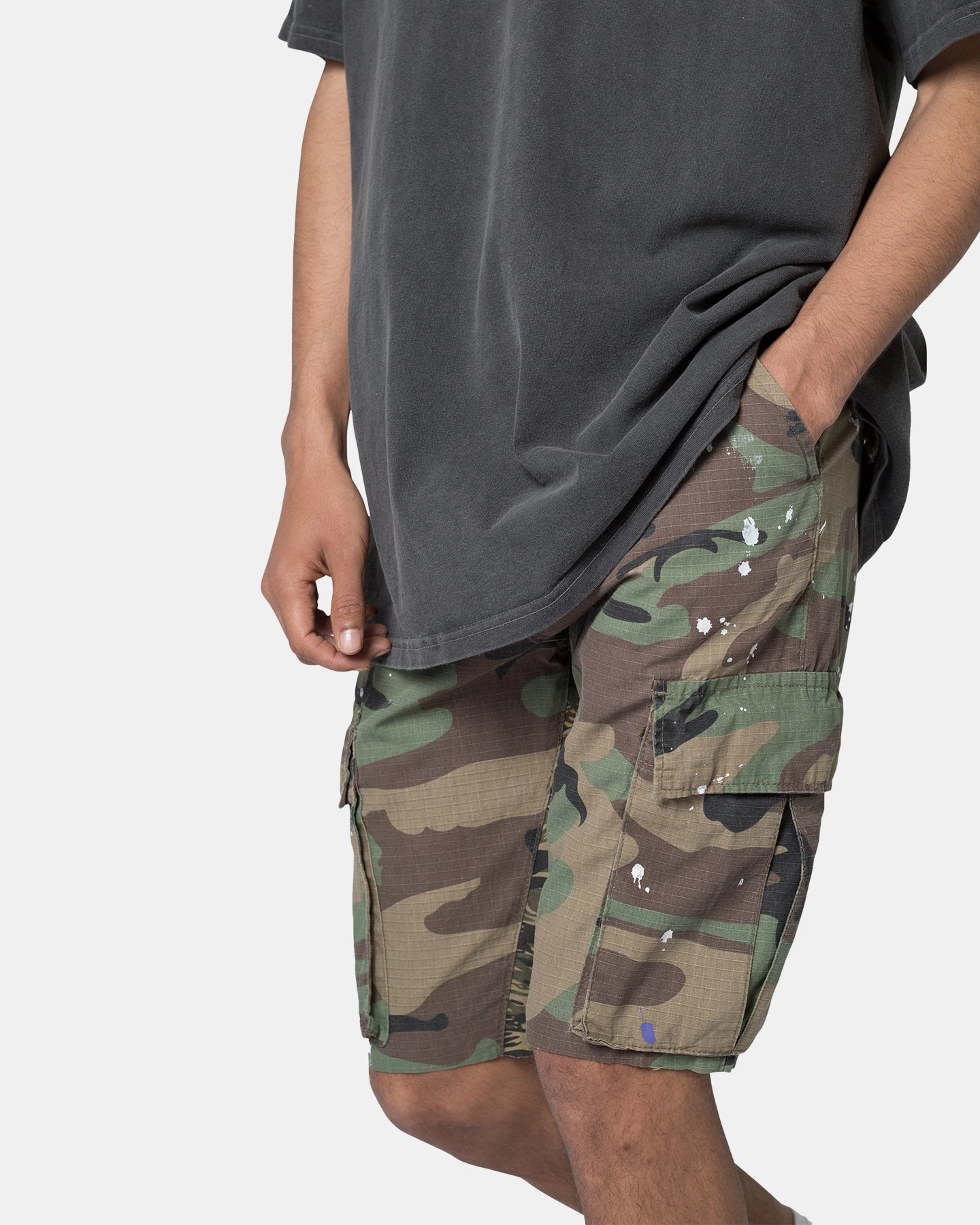 Sweat Resistant Coating Weekend Casual MNML Panelled Cargo Shorts Camo