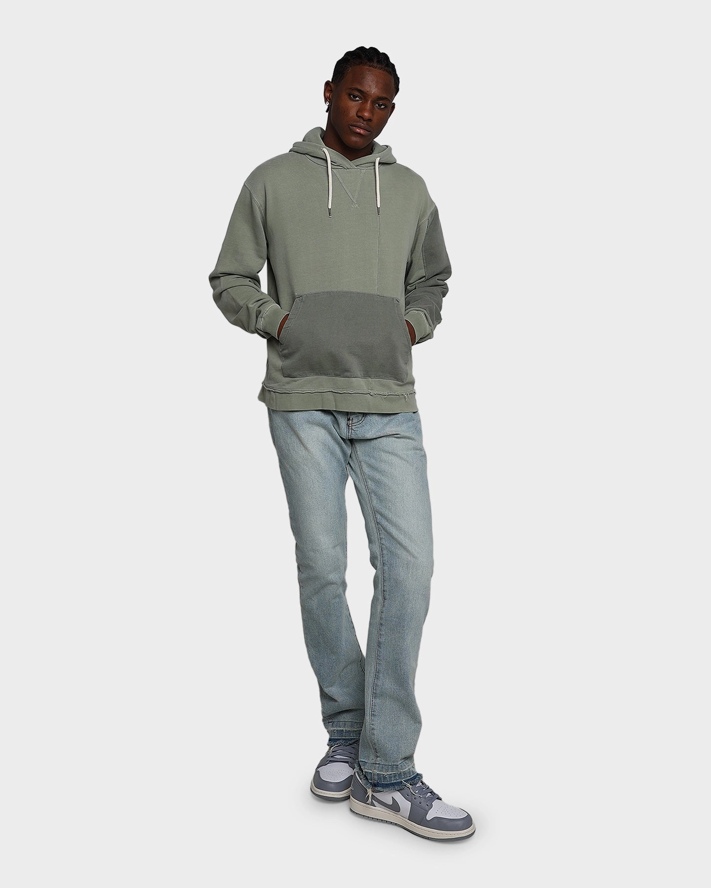 Base-layer MNML Panelled Vintage Hoodie Olive