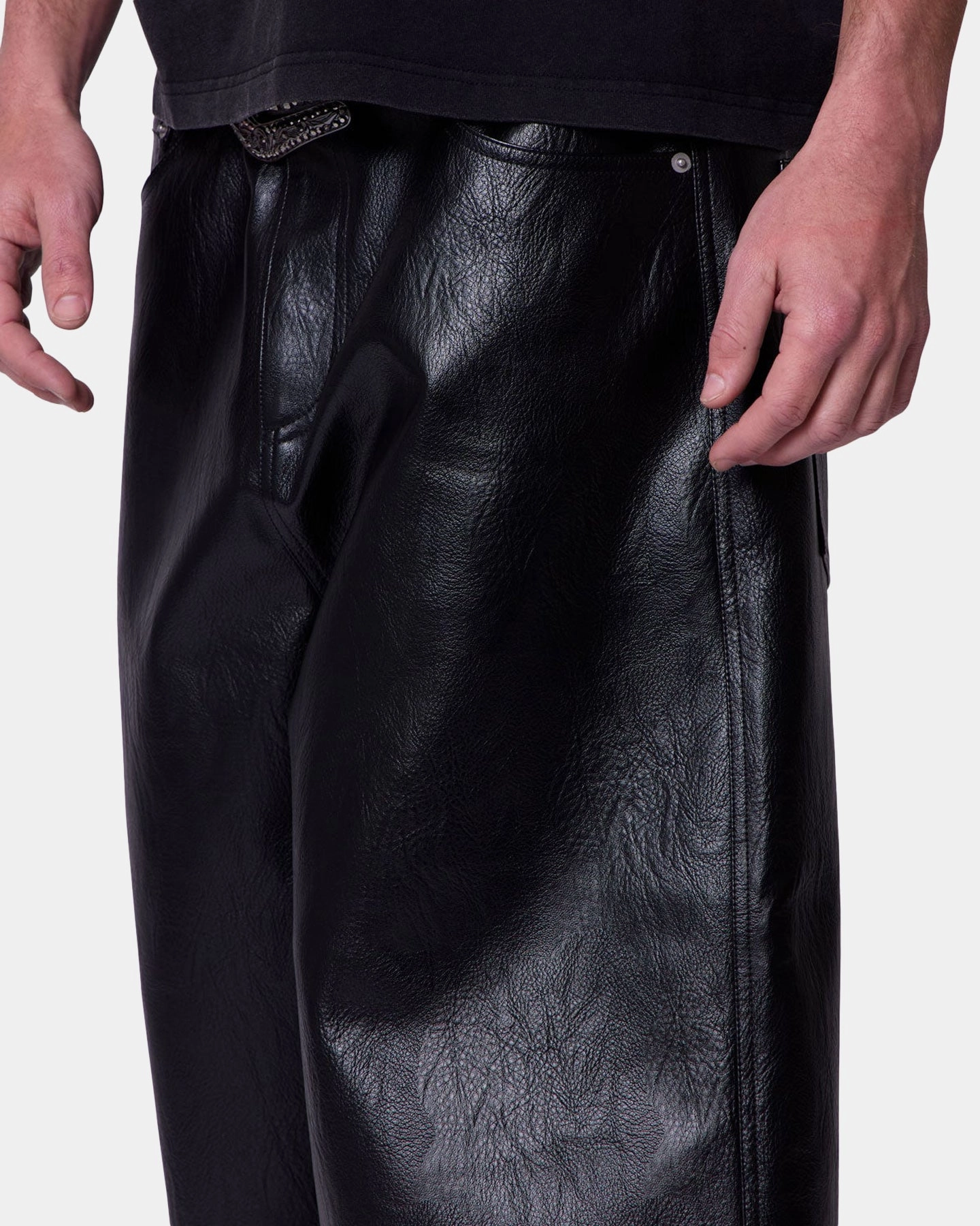 MNML Ultra Baggy Leather Shorts Black WideLegOpening Street Mood