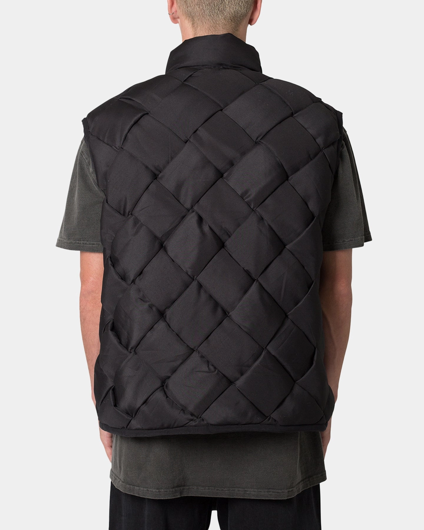 MNML Woven Puffer Vest Black Adjustable Drawstrings