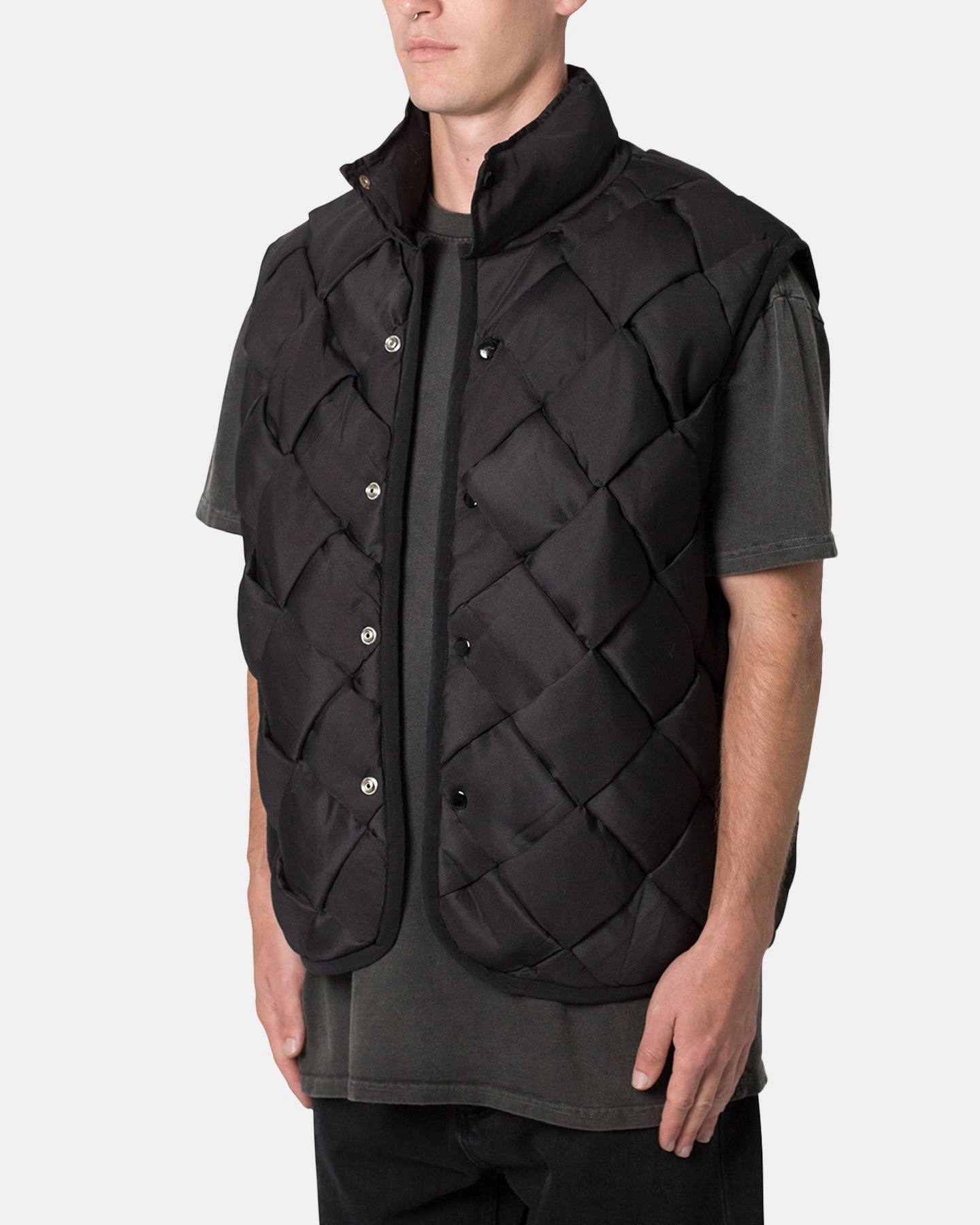 Silicone Grip Trim MNML Woven Puffer Vest Black