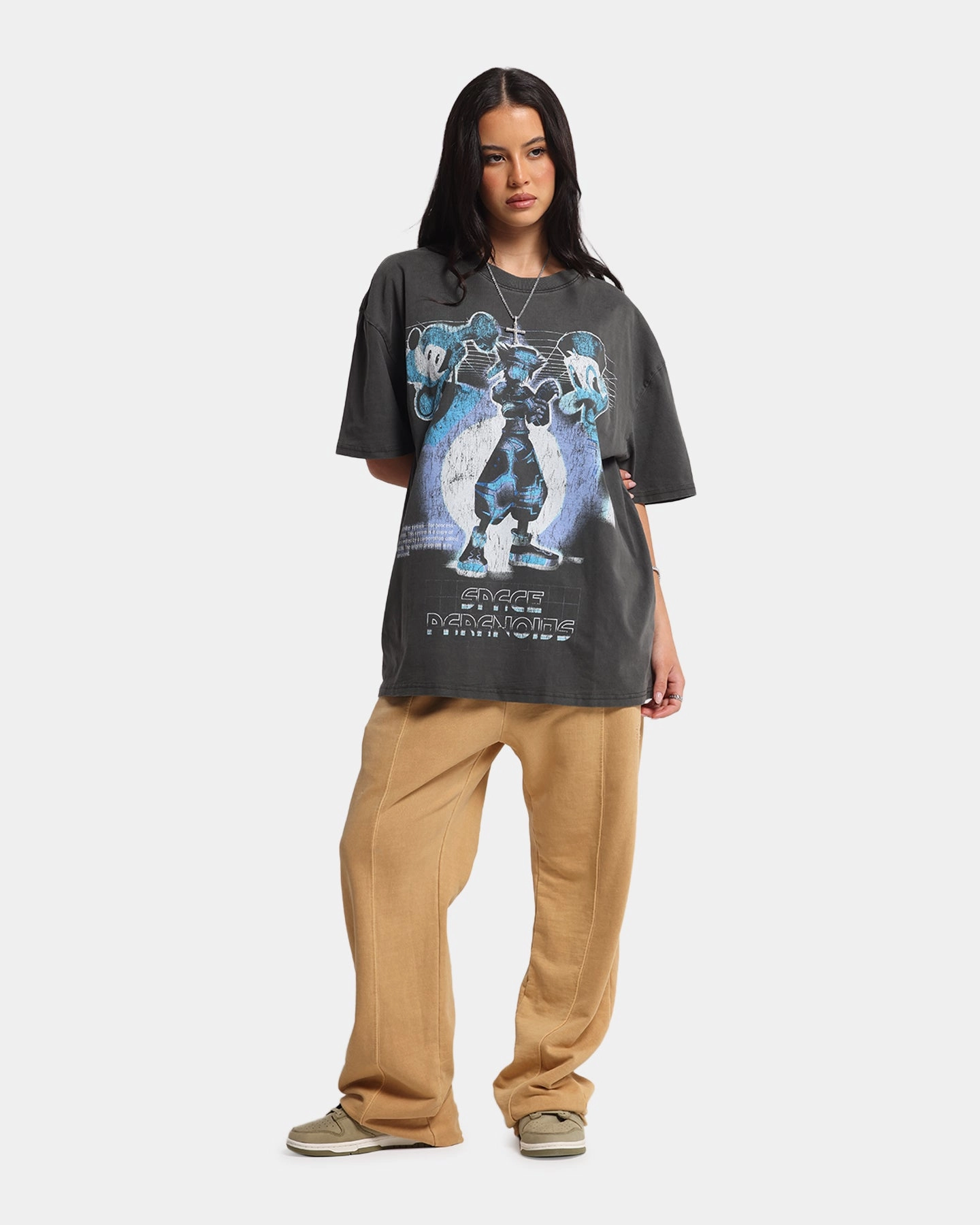 No Shrink Fabric Trendy Look Goat Crew Disney Kingdom Hearts Space Paranoids Heavy T-Shirt Black Wash