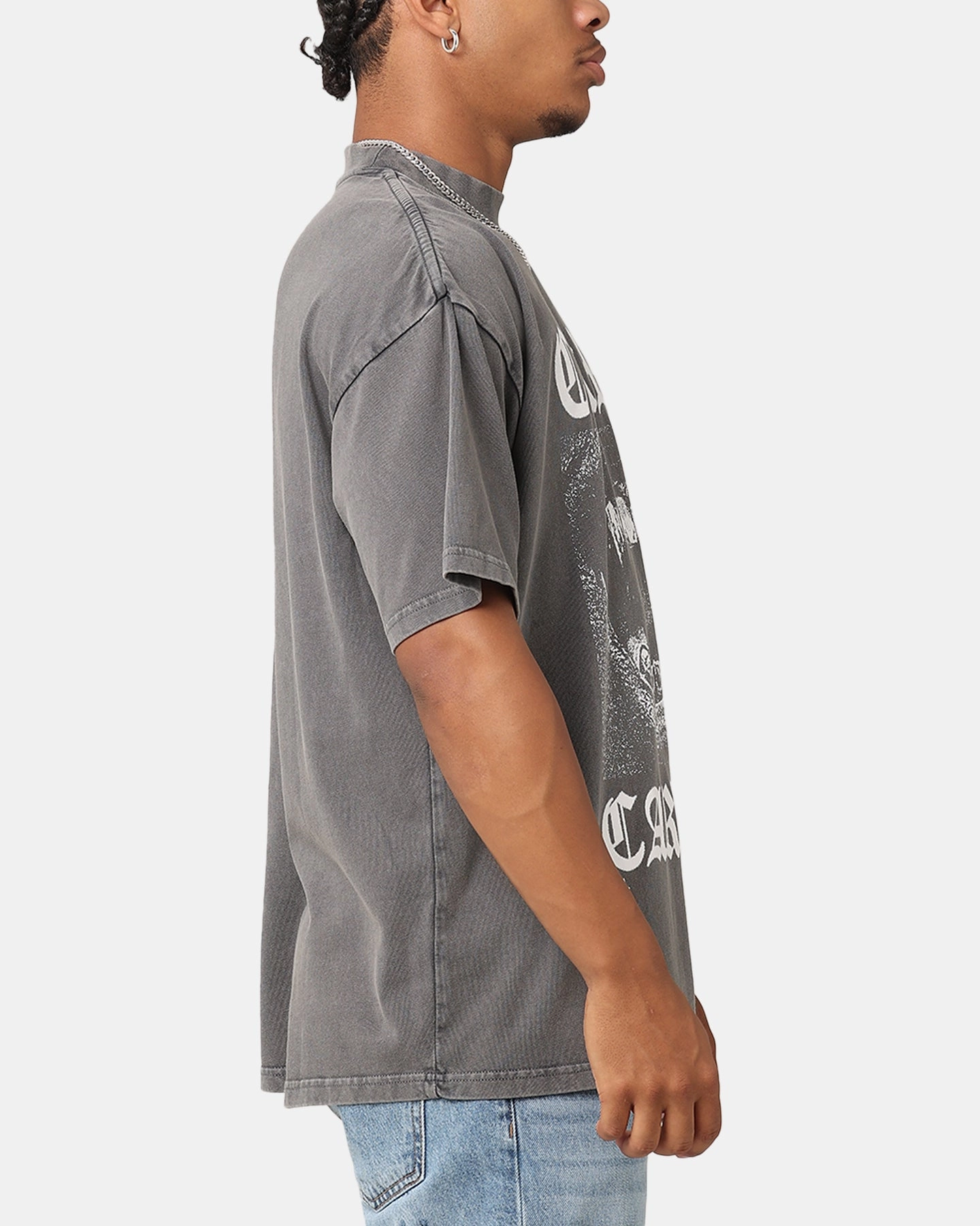 Ethically Sourced Cotton BiodegradableMaterial Carre Cartel Mock Neck T-Shirt Washed Charcoal