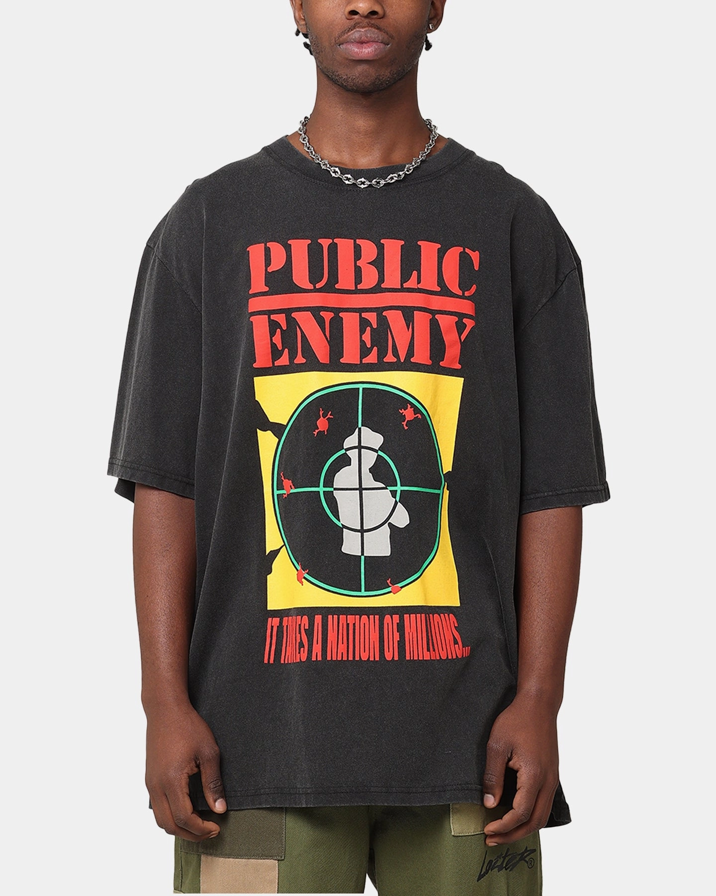 Street Trendy RelaxedFit Public Enemy Hold Us Back T-Shirt Washed Black