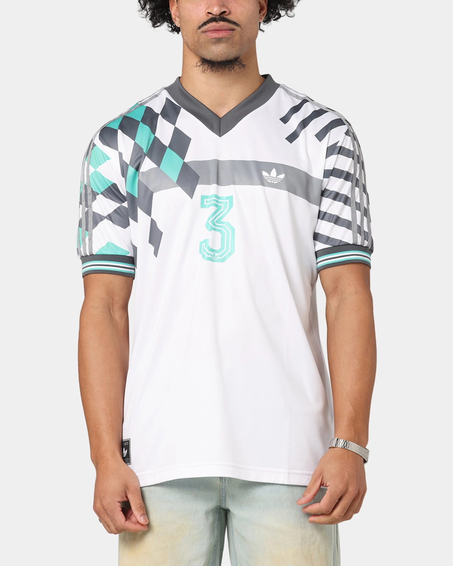 Adidas Nuwave 90's Jersey White Athletic Motion