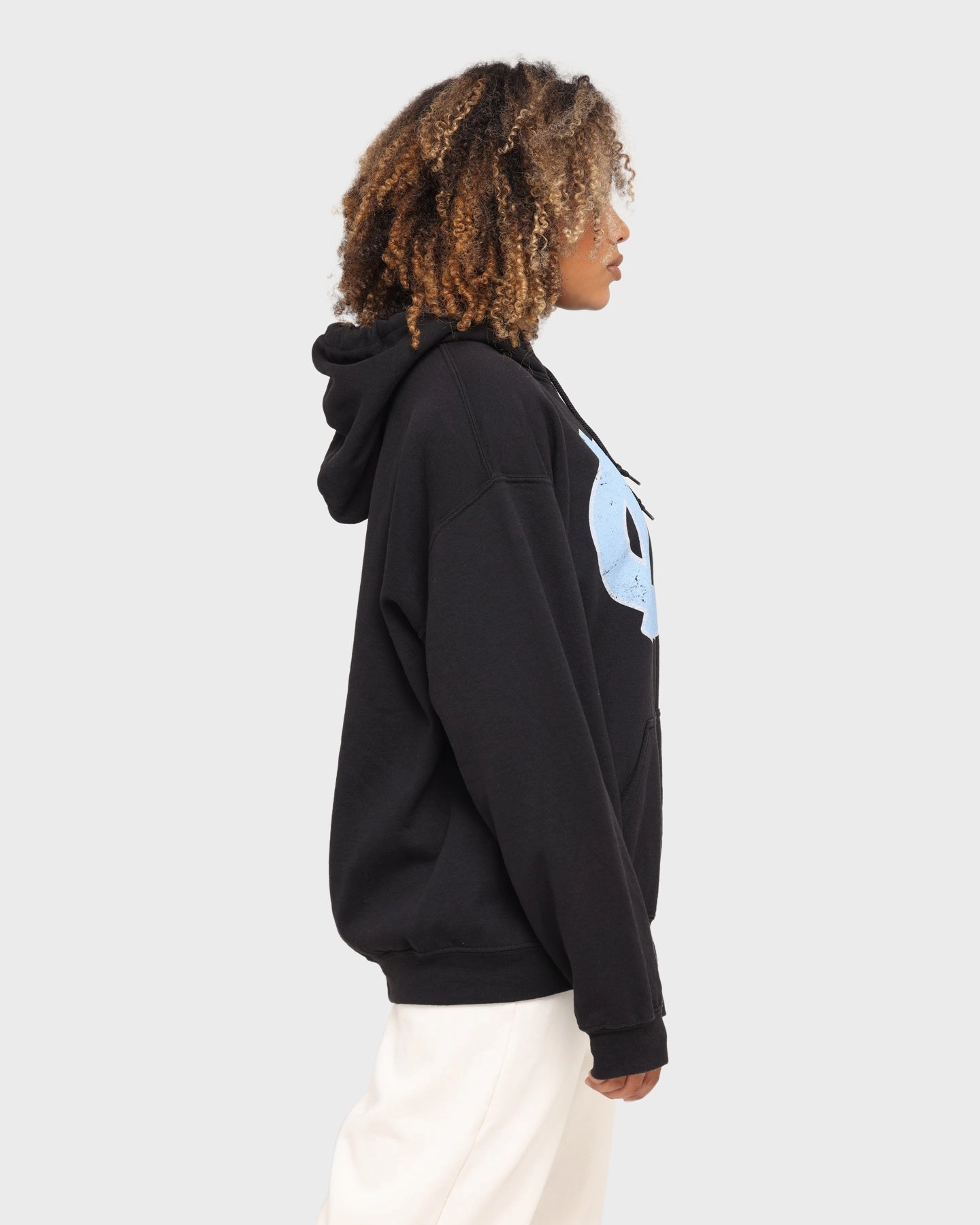polka dotted NATIONAL COLLEGIATE ATHLETIC ASSC UNC Tar Heels Team Crest Vintage Hoodie Vintage Black