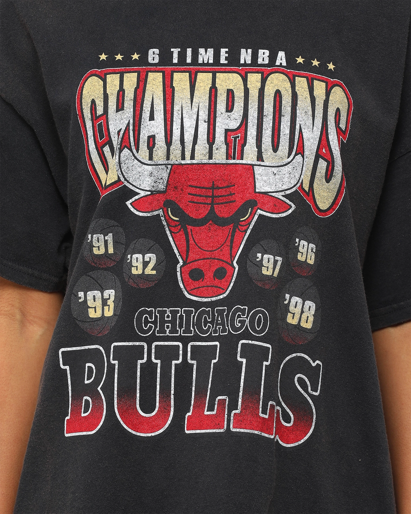 Travel Light Anti-static Mitchell & Ness Chicago Bulls Vintage Champ Tee Black