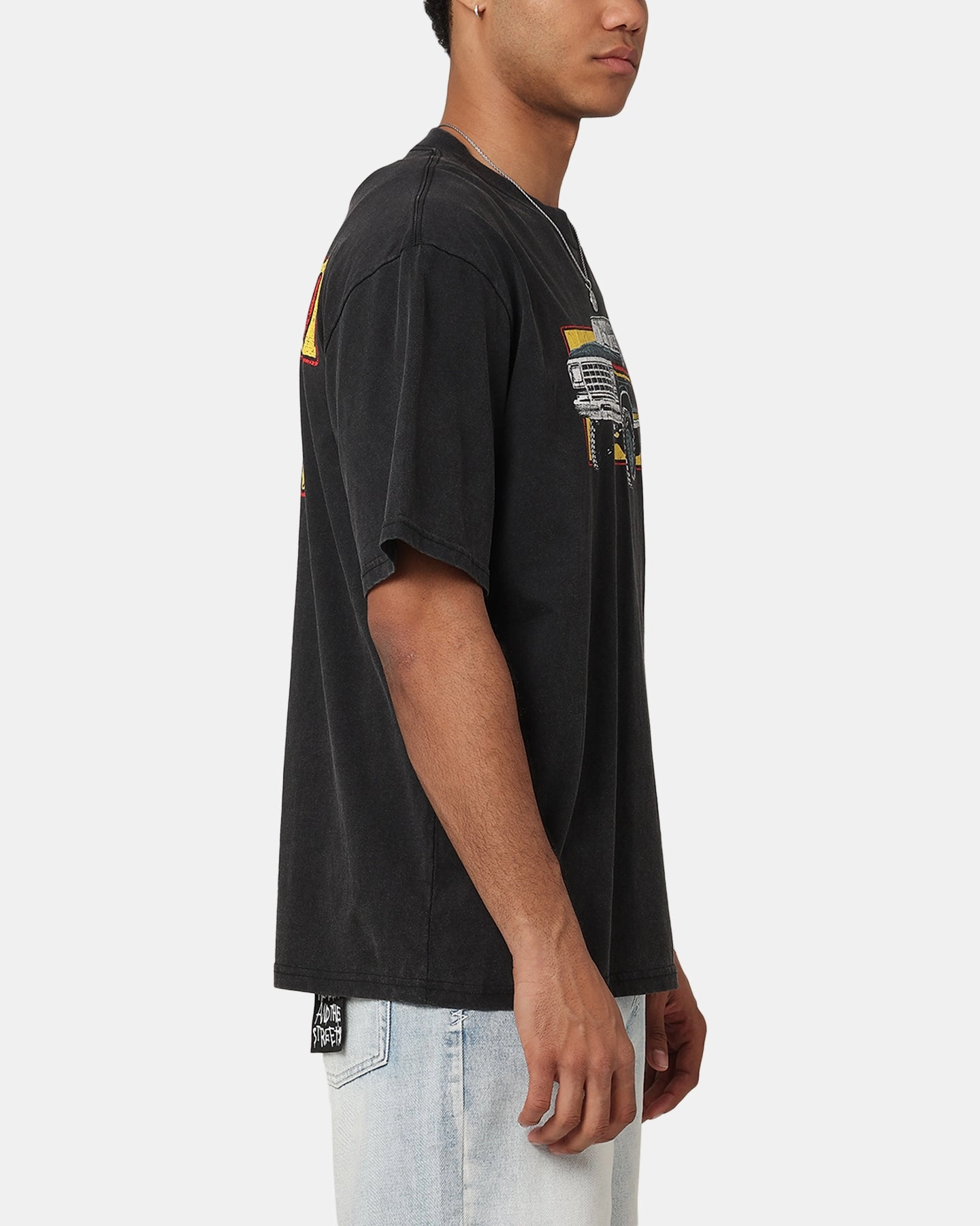 Light Layer Soft Comfort Wear Morgan Wallen Truck T-Shirt Washed Black