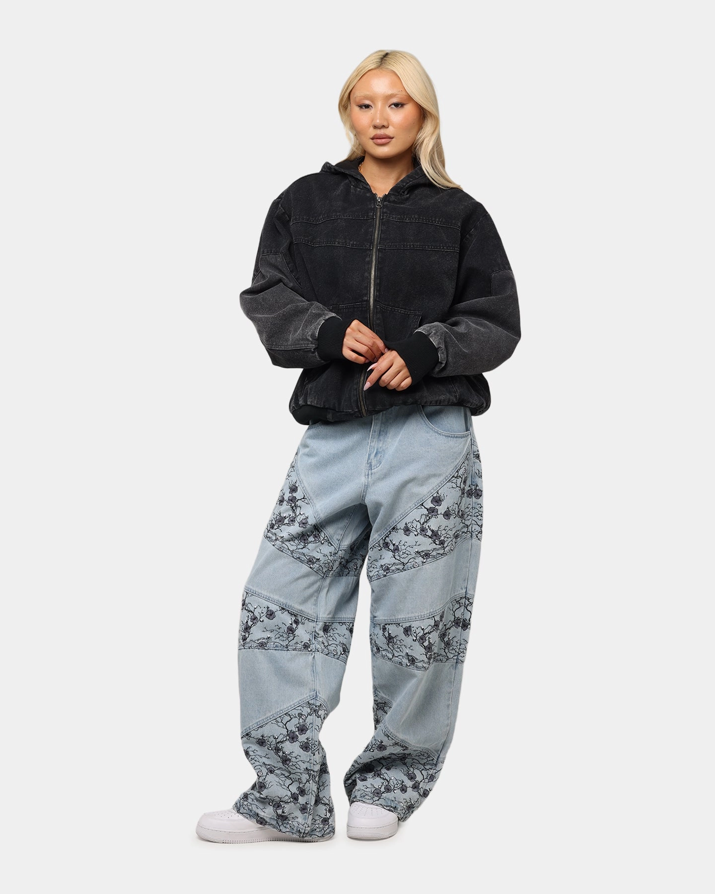 City Walk Autumn Days Lightweight Saint Morta Amplus Poison Ivy Panel Jeans Mid Blue