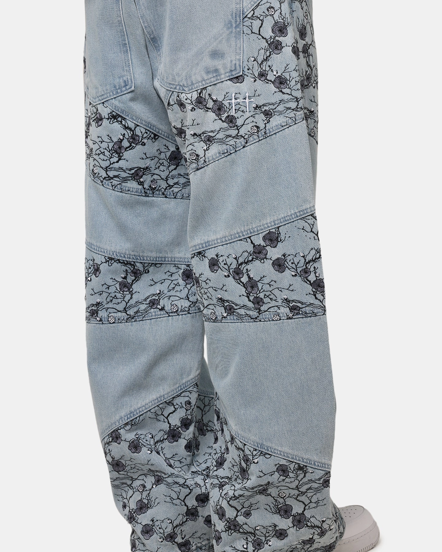 Yearlong Fit Weekend Warrior Earthy Saint Morta Amplus Poison Ivy Panel Jeans Mid Blue