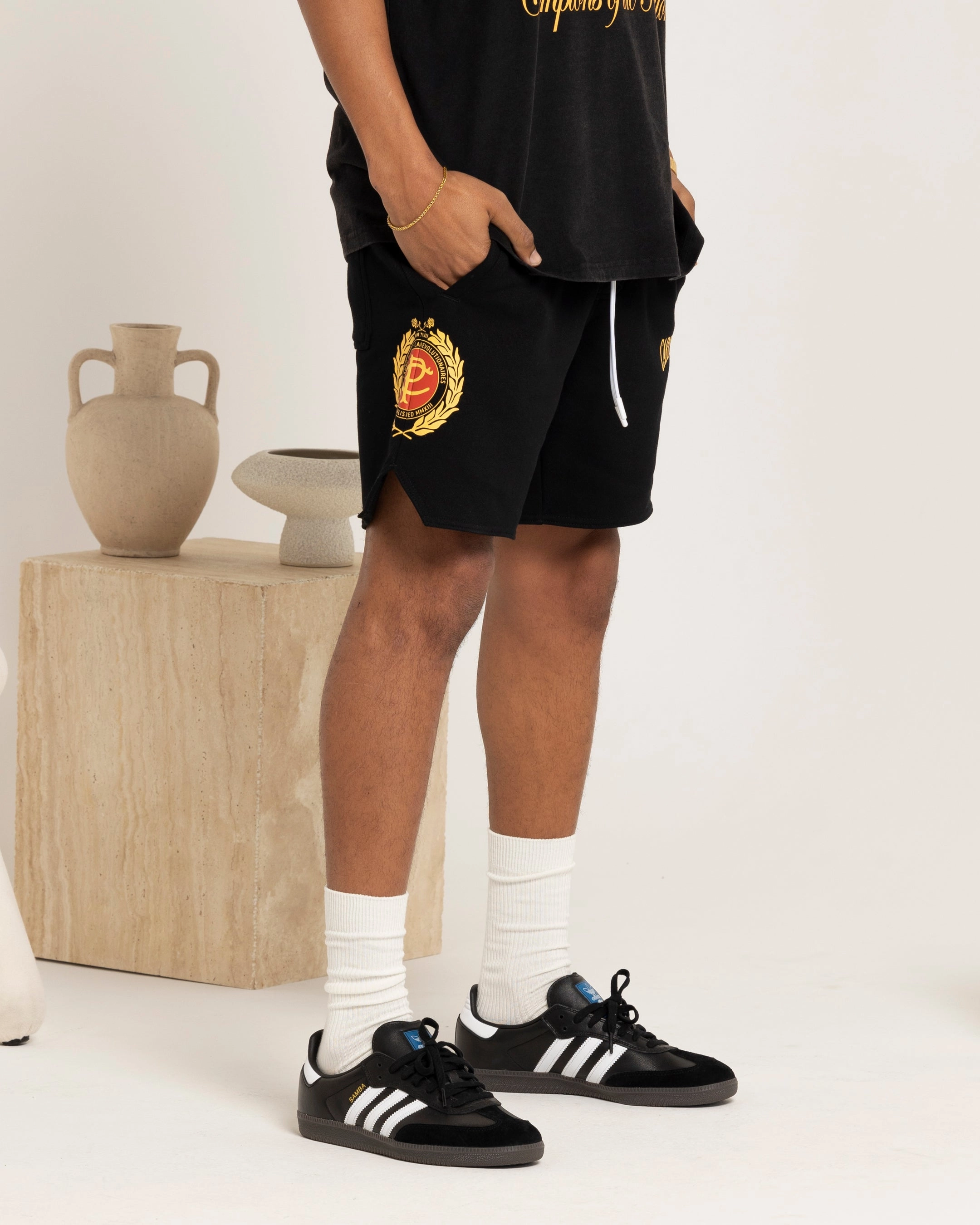Carre Decade Sweat Shorts Black Quick Access Cargo Pockets scarf