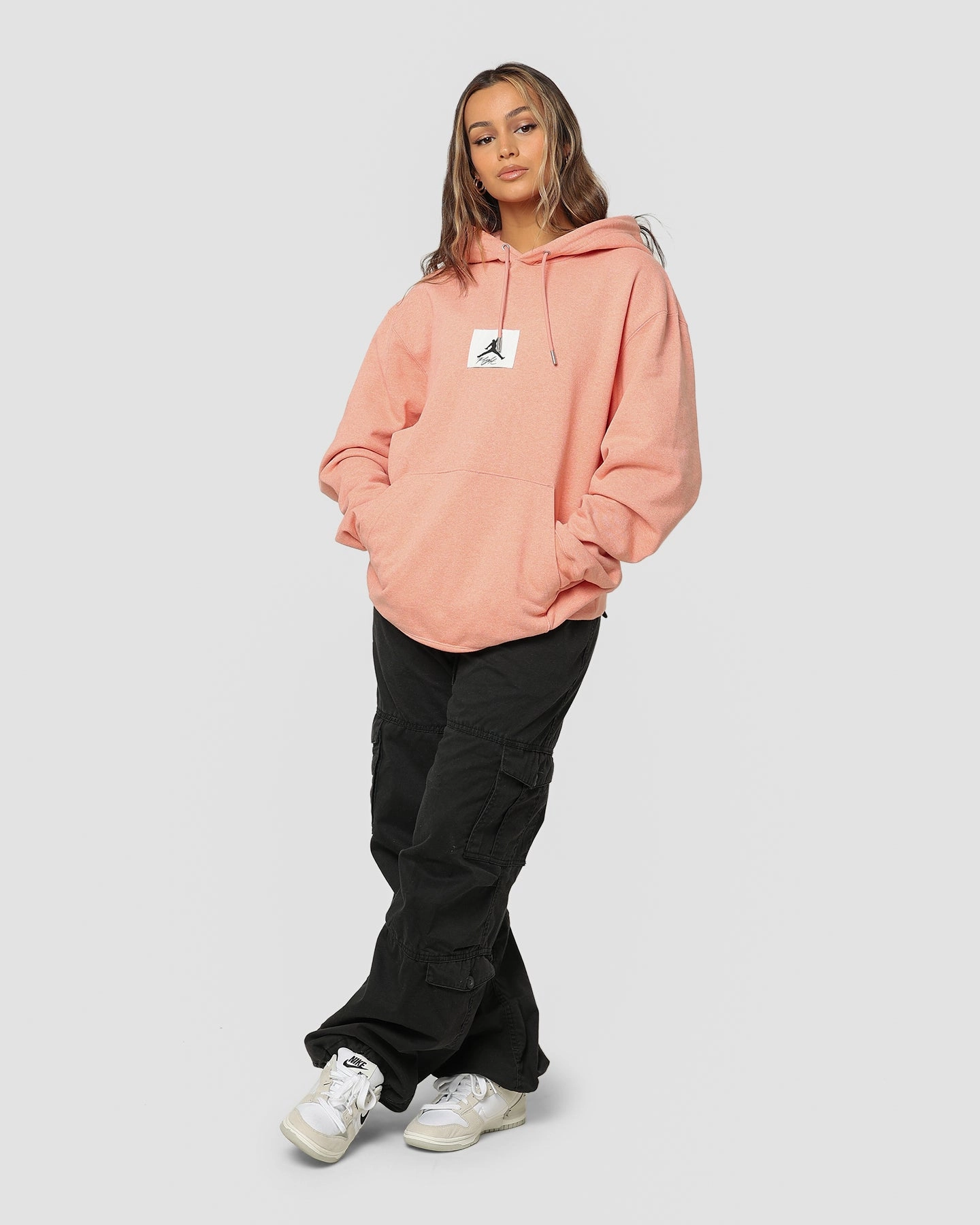 Shield comfort enhancer Jordan Essentials Statement Fleece Hoodie Light Madder Root
