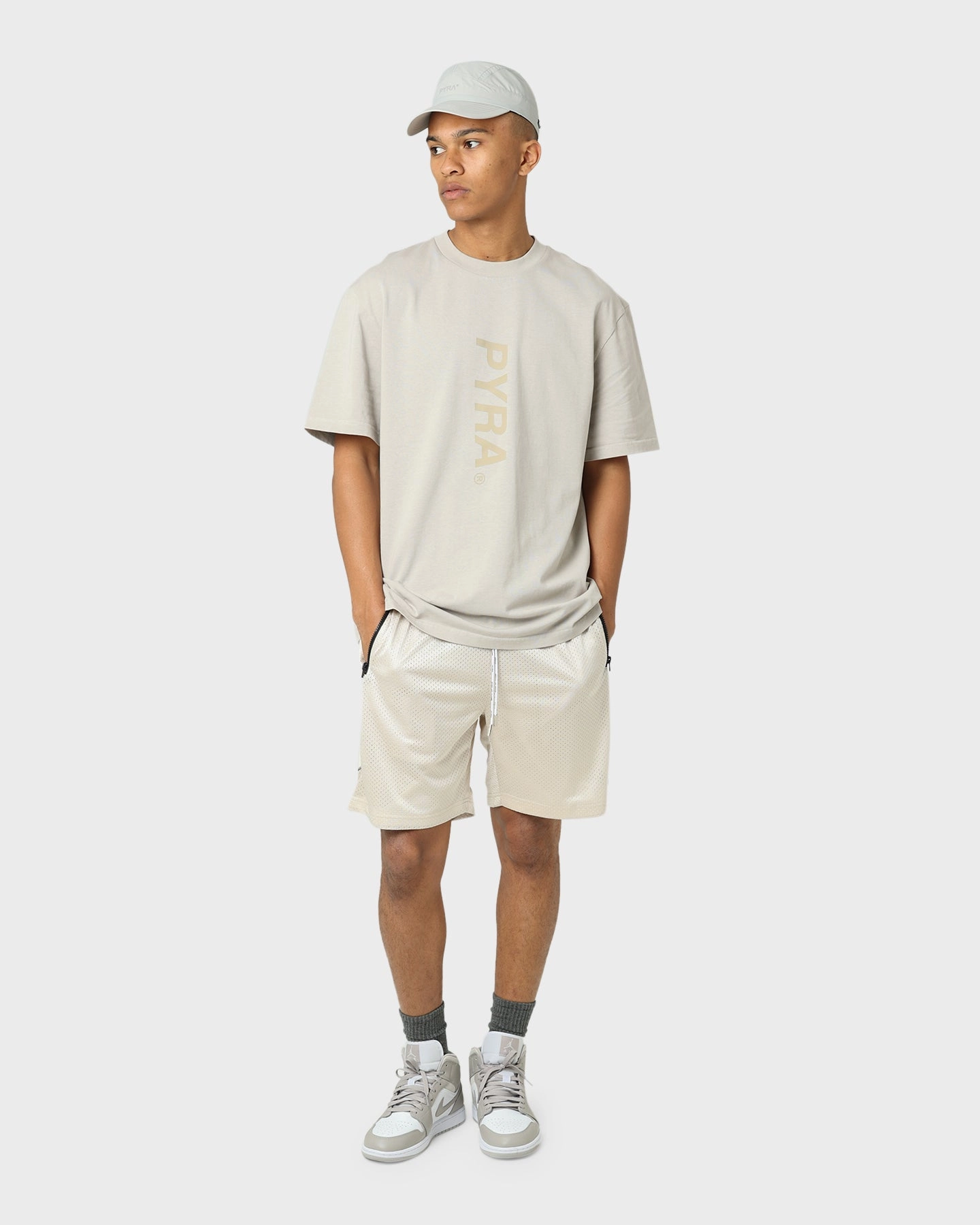 Pyra Nero Mesh Shorts Chateau Grey Smart Look