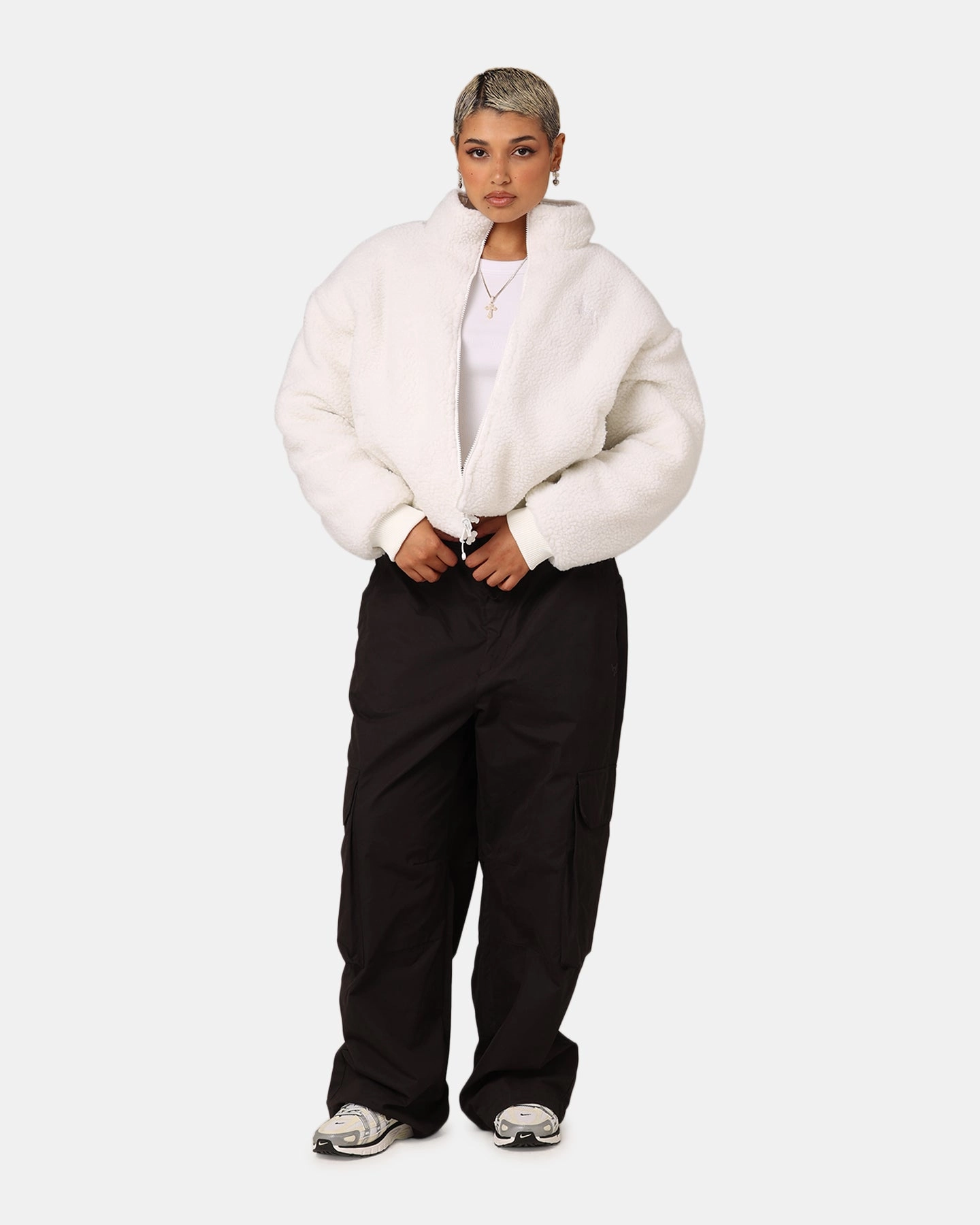 Weekend Comfort St??ssy Women's Graffiti Cropped Puffer Jacket White