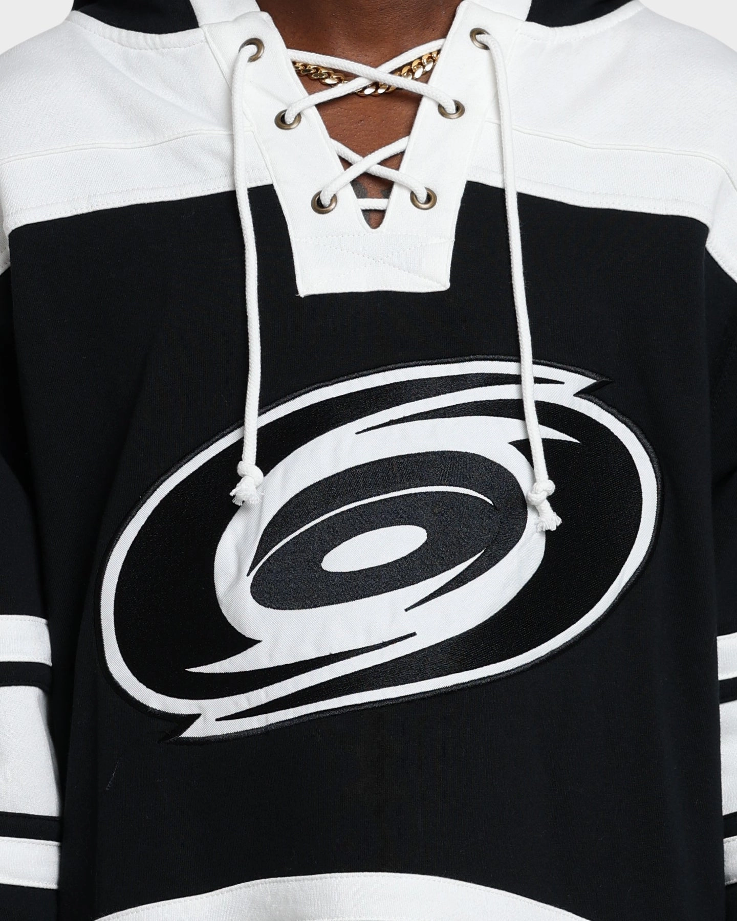 47 Brand Carolina Hurricanes Superior Lacer Hoodie Jet Black InsulatedLayer suitable for talent shows