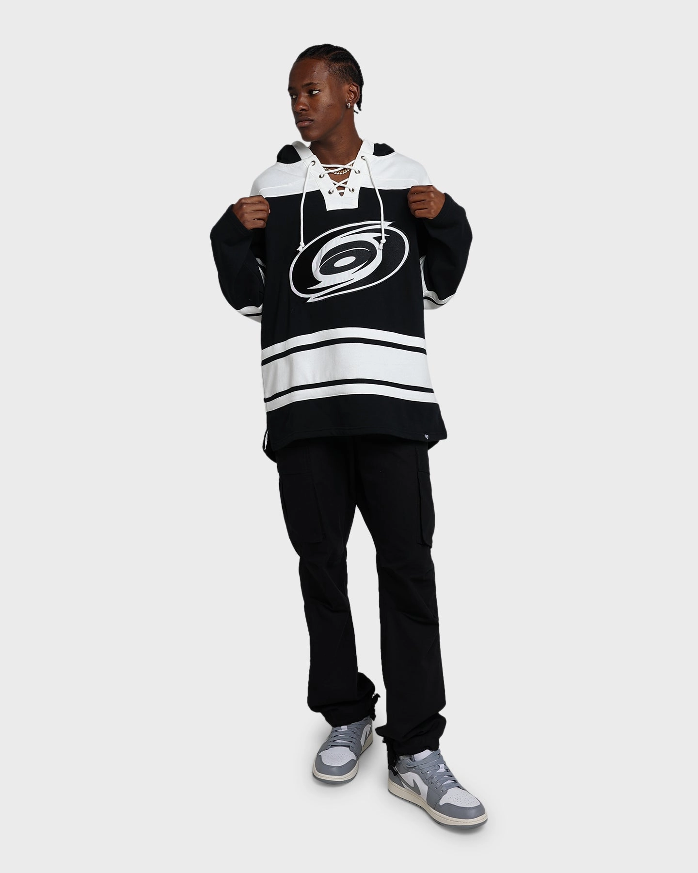 Weekend Ready popular in Europe 47 Brand Carolina Hurricanes Superior Lacer Hoodie Jet Black