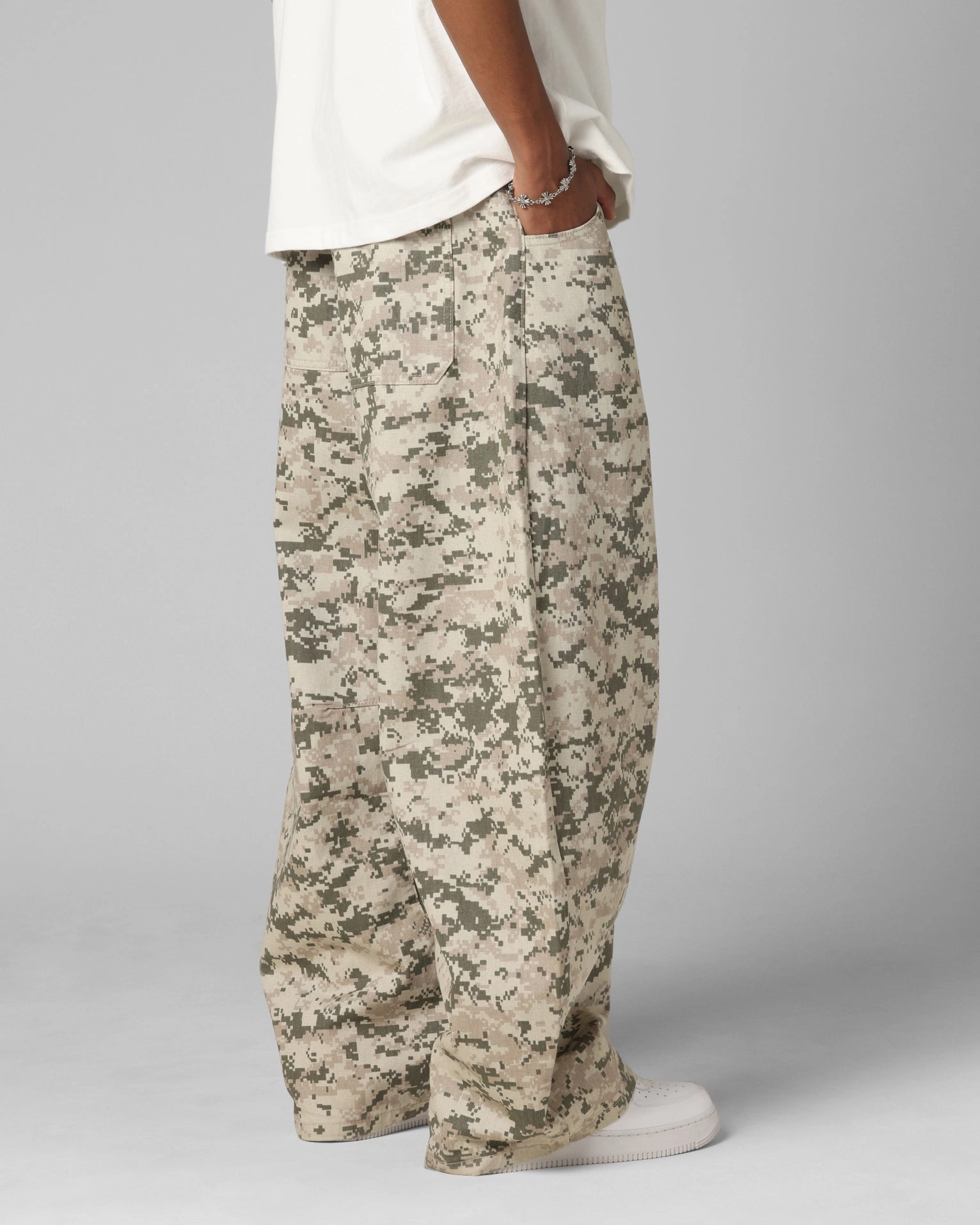 Loiter F-16 Balloon Jeans Digi Camo Date Night Sustainable Daily Fit