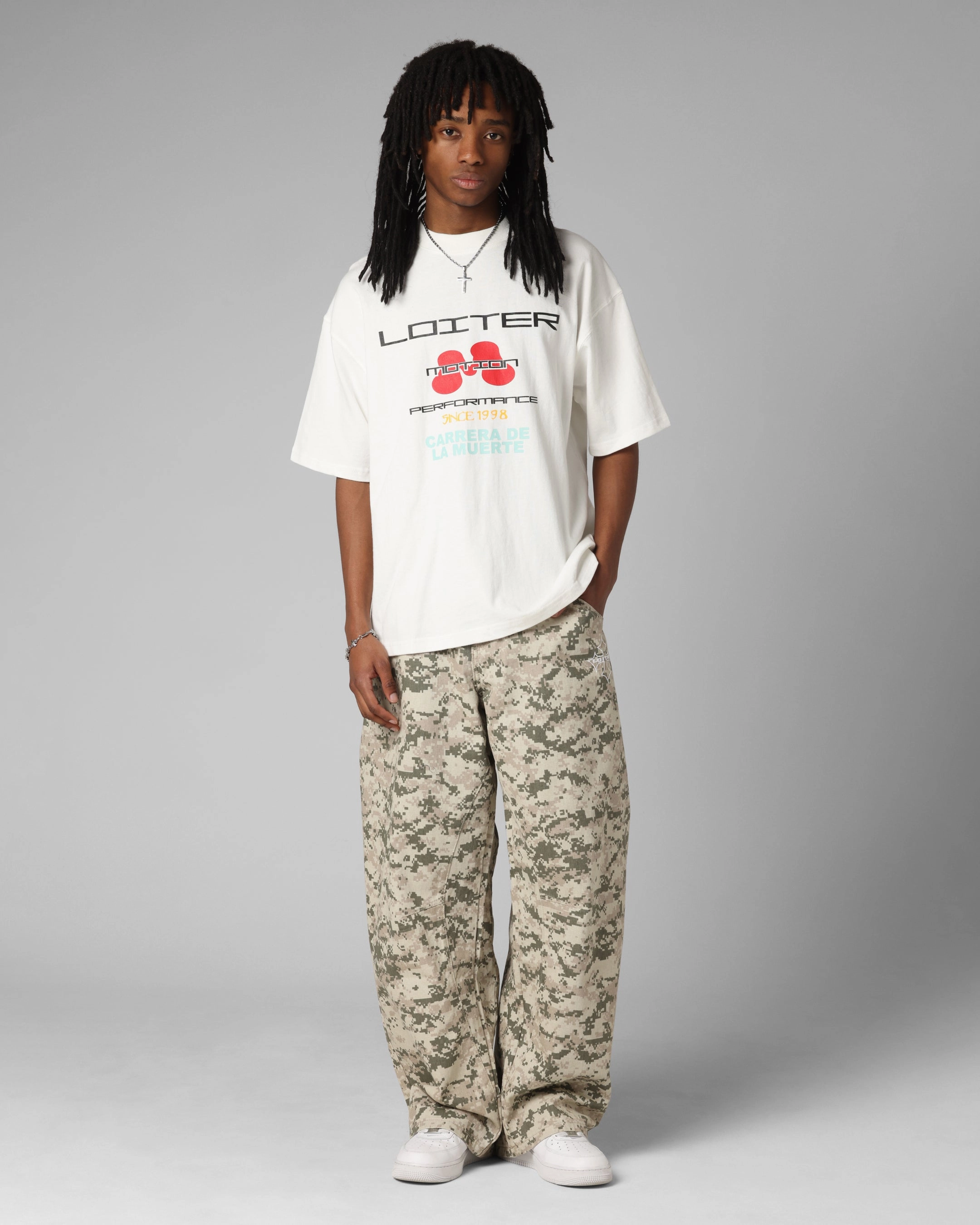 Vibrant Bold Look Street Fashion Daily Choice Loiter F-16 Balloon Jeans Digi Camo