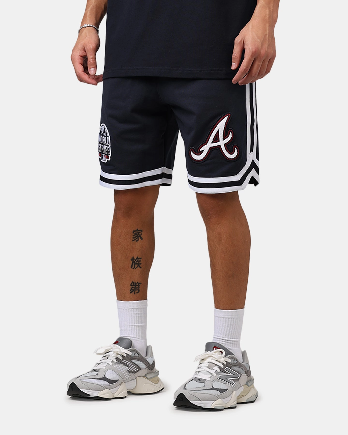 New Era Atlanta Braves 'Logo Select Official Team Colors' Shorts OTC moisture - wicking Secure Closure System