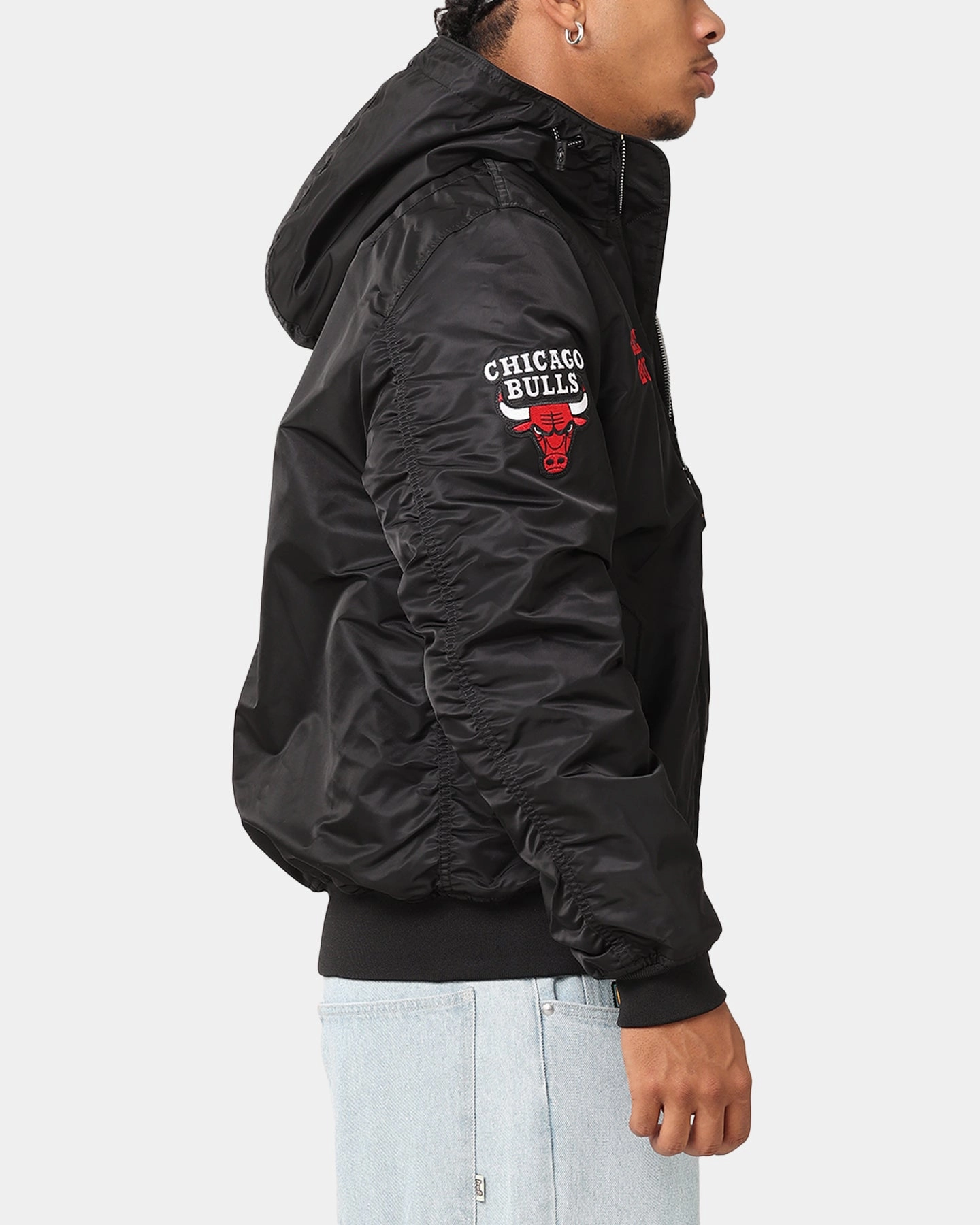 Wind Control New Era Chicago Bulls Alpha Industries L-2B Hooded Bomber Jacket Black
