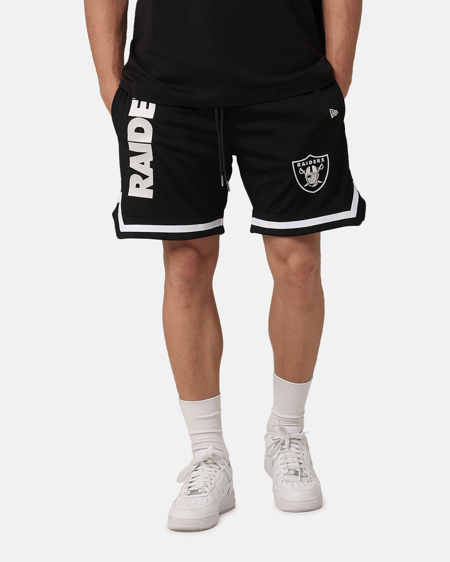 Flexible Side Panels New Era Las Vegas Raiders Mesh Glow Shorts Black